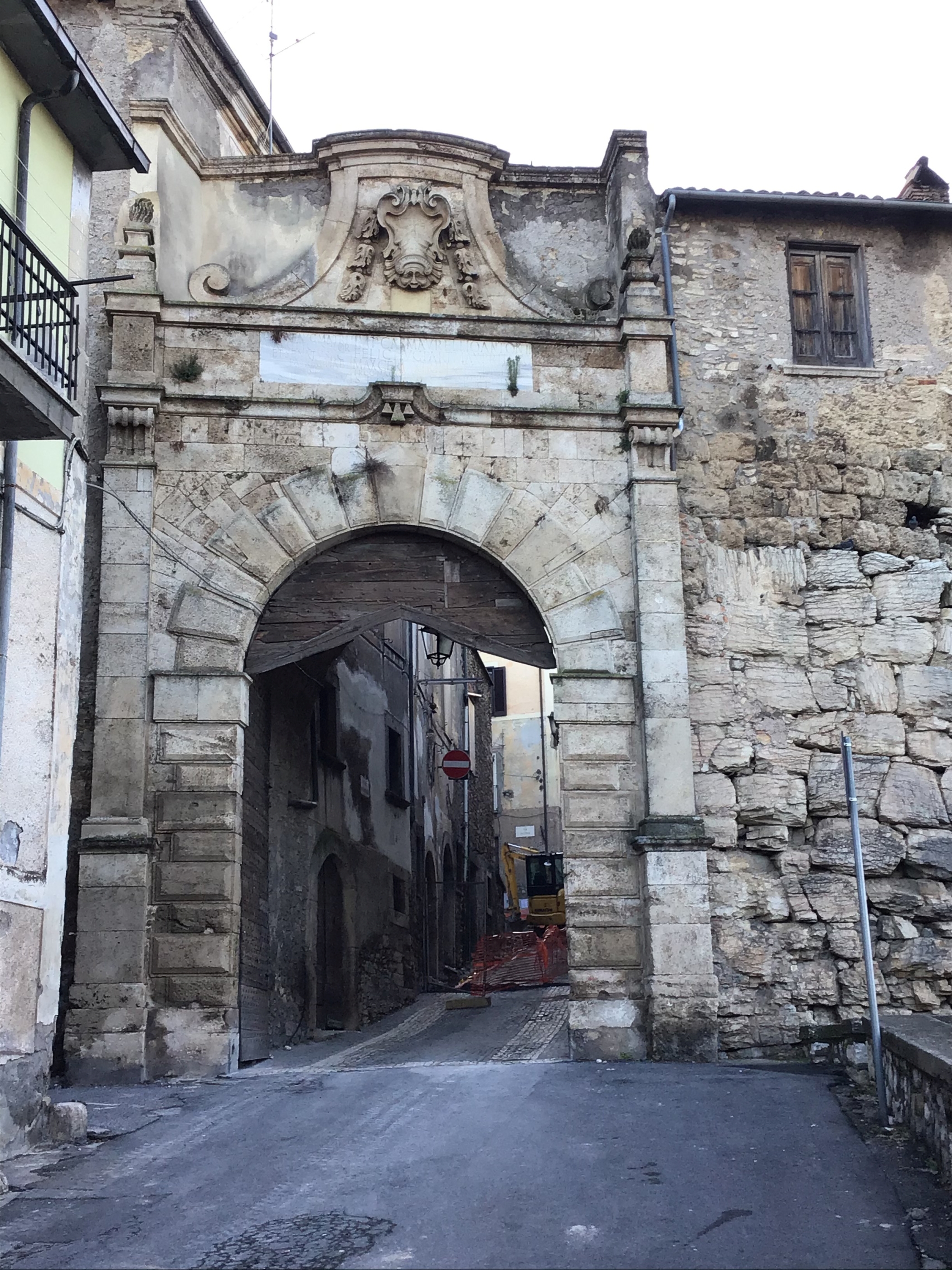 Porta S. Agata (porta) - Ferentino (FR) 
