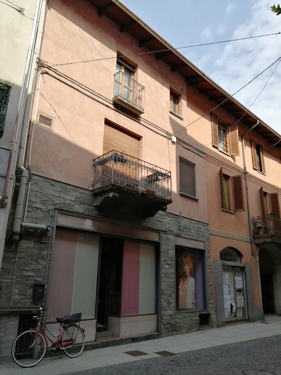Casa privata in Via Novara, 25 (casa, privata) - Romagnano Sesia (NO)  (XIX)