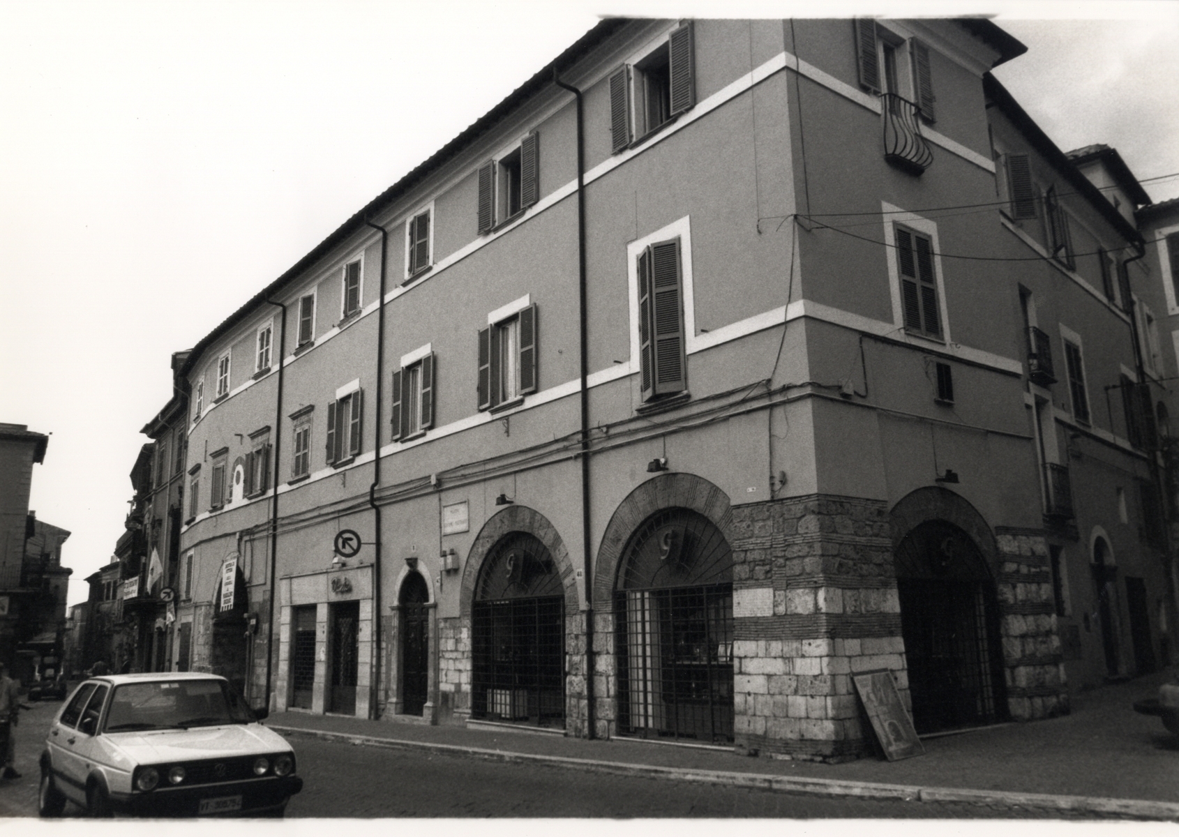 [Palazzo in via Giacomo Matteotti, 44/ 45/ 46/ 47/ 48/ 49] (palazzo, privato) - Civita Castellana (VT) 