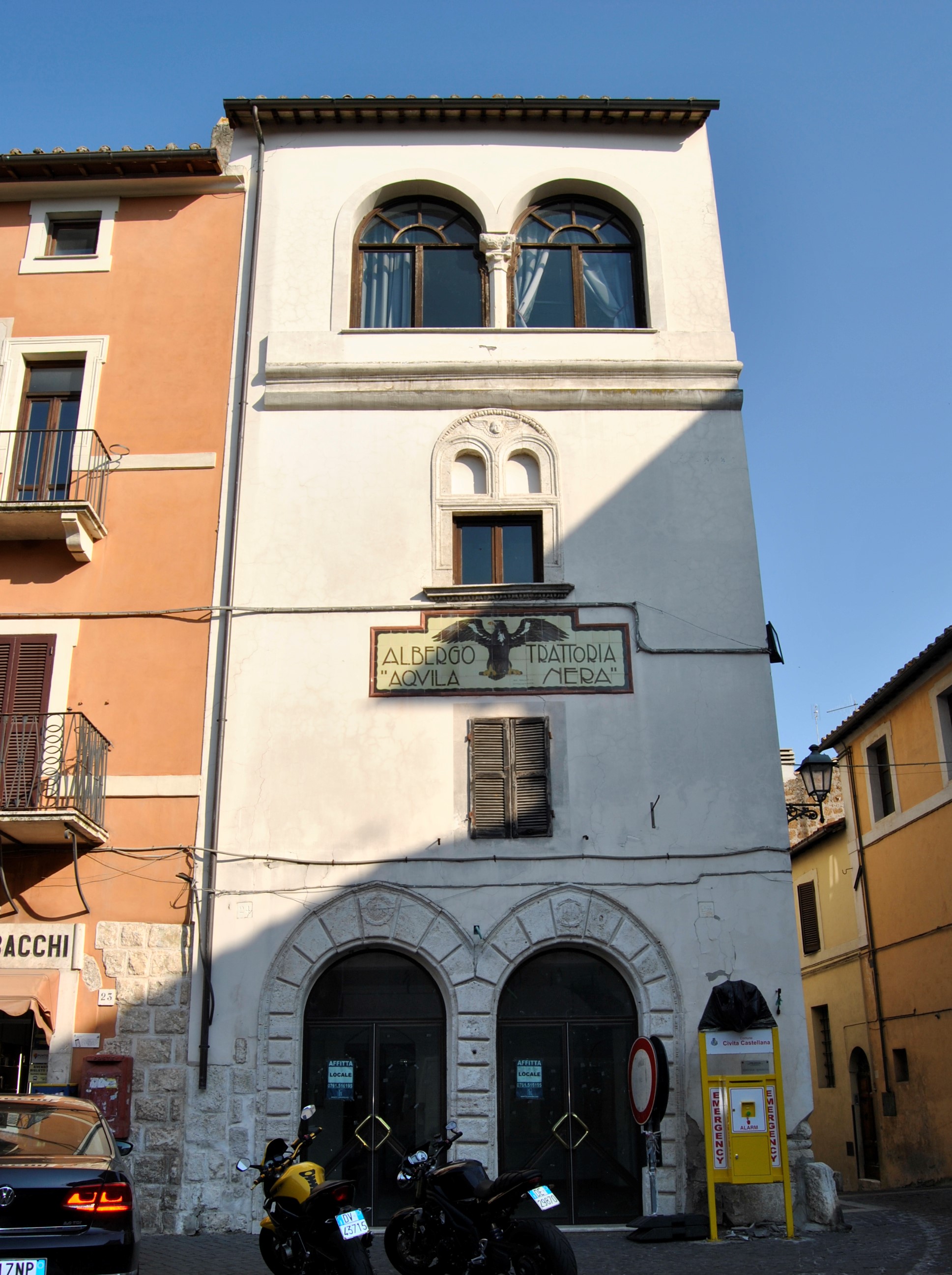 [Casa torre in via Giacomo Matteotti, 24/ 25] (casa, a torre) - Civita Castellana (VT)  (XV)