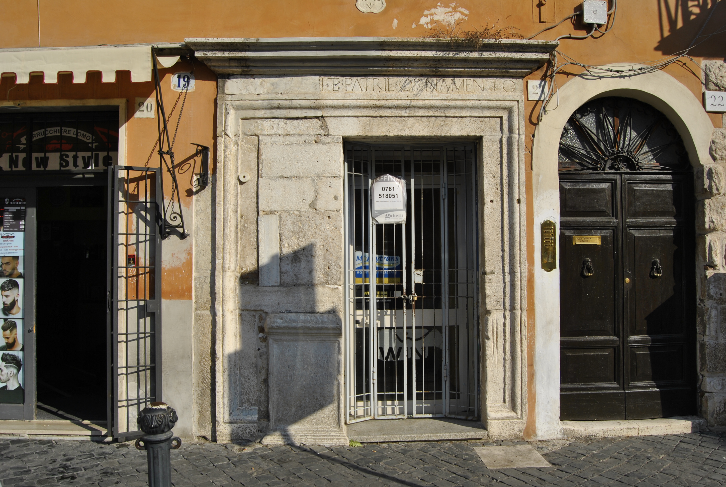 portale, opera isolata - ambito laziale (XV)