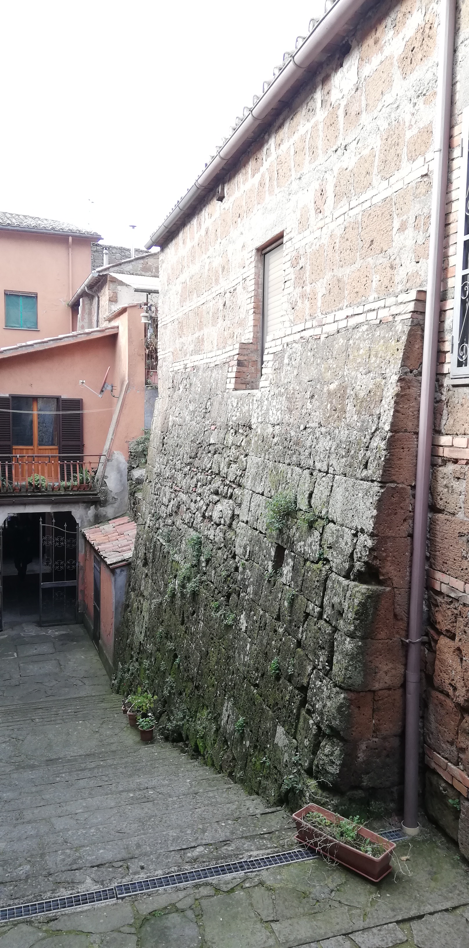 [Palazzetto padronale in via Roma, 14] (Palazzetto) - Acquapendente (VT)  (XIV)
