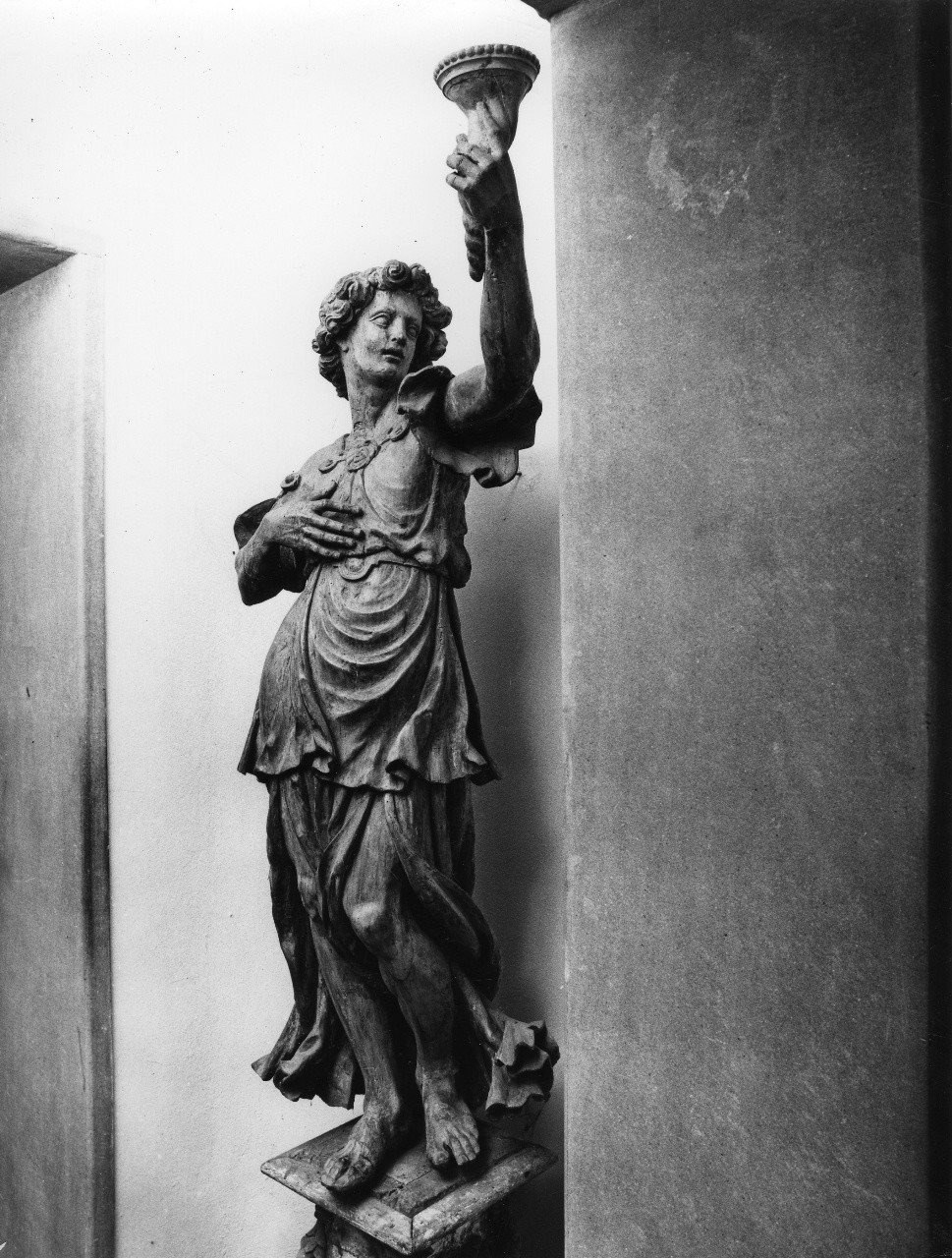 angelo (candelabro - a statua, pendant) - bottega fiorentina (prima metà sec. XVI)