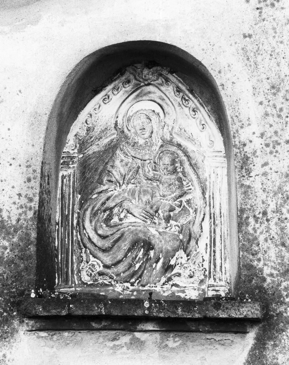 Madonna con Bambino (targa devozionale) - manifattura imprunetana (sec. XVIII)
