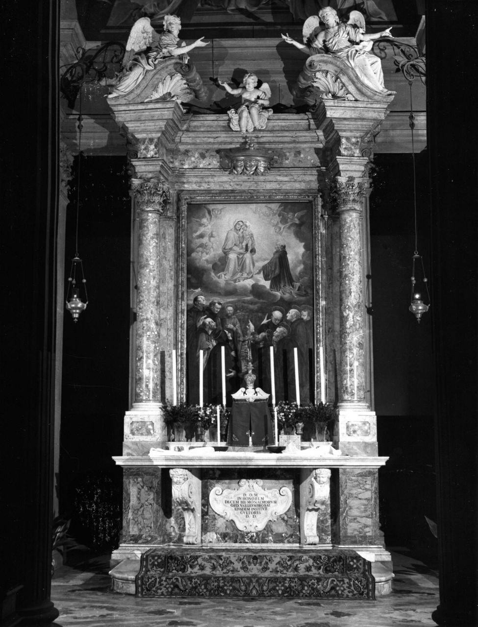 altare maggiore di Ciocchi Giovanni Filippo, Chiocciolini Antonio M, Hugford Enrico, Ticciati Pompilio Giuseppe (fine/ inizio sec. XVIII)