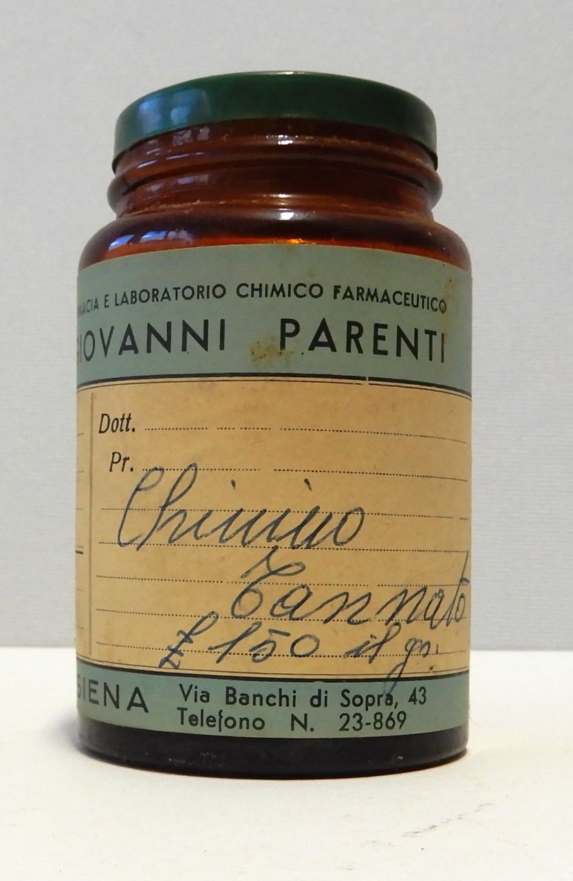 preparato farmaceutico di Farmacia e Laboratorio chimico farmaceutico Giovanni Parenti Siena (metà XX)