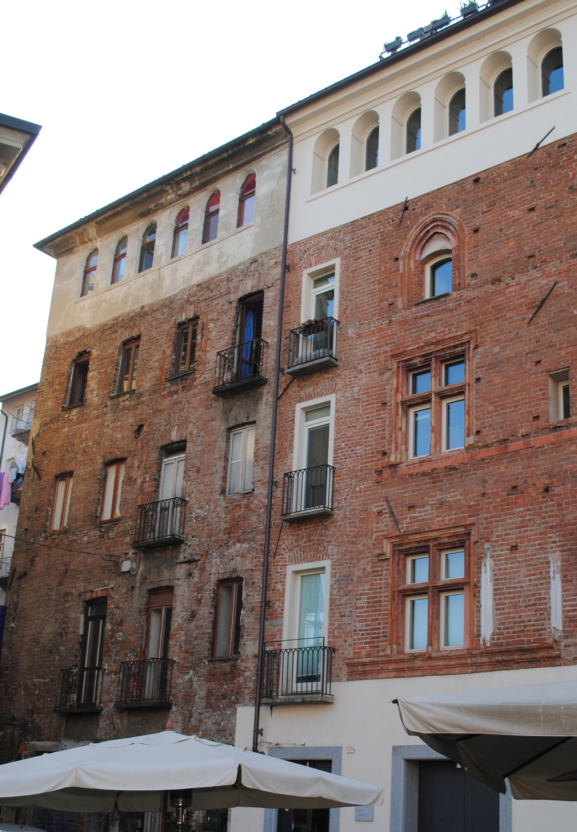Casa del Senato (ex) (casa del Senato) - Torino (TO)  (XV; XX)