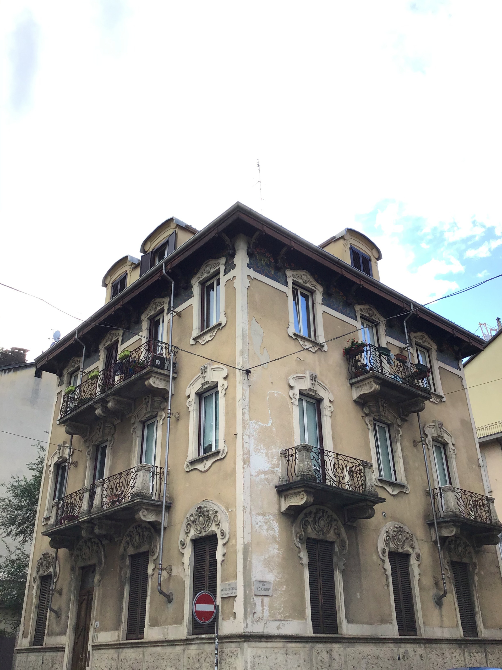 [Casa privata in Via Gaspare Saccarelli, 5] (casa, privata) - Torino (TO)  (XX)