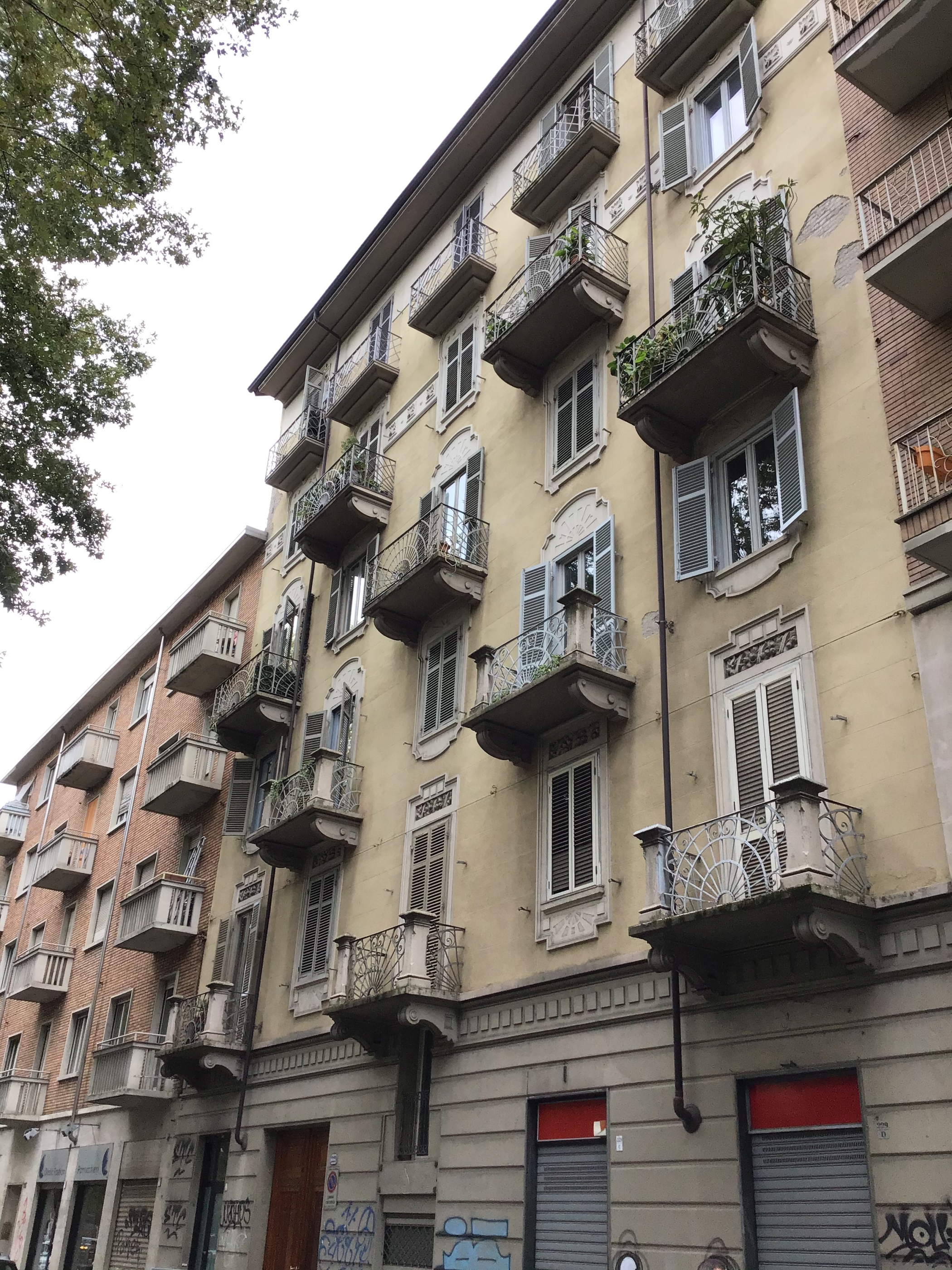 [Casa privata in Corso Regina Margherita, 229] (casa, privata) - Torino (TO) 