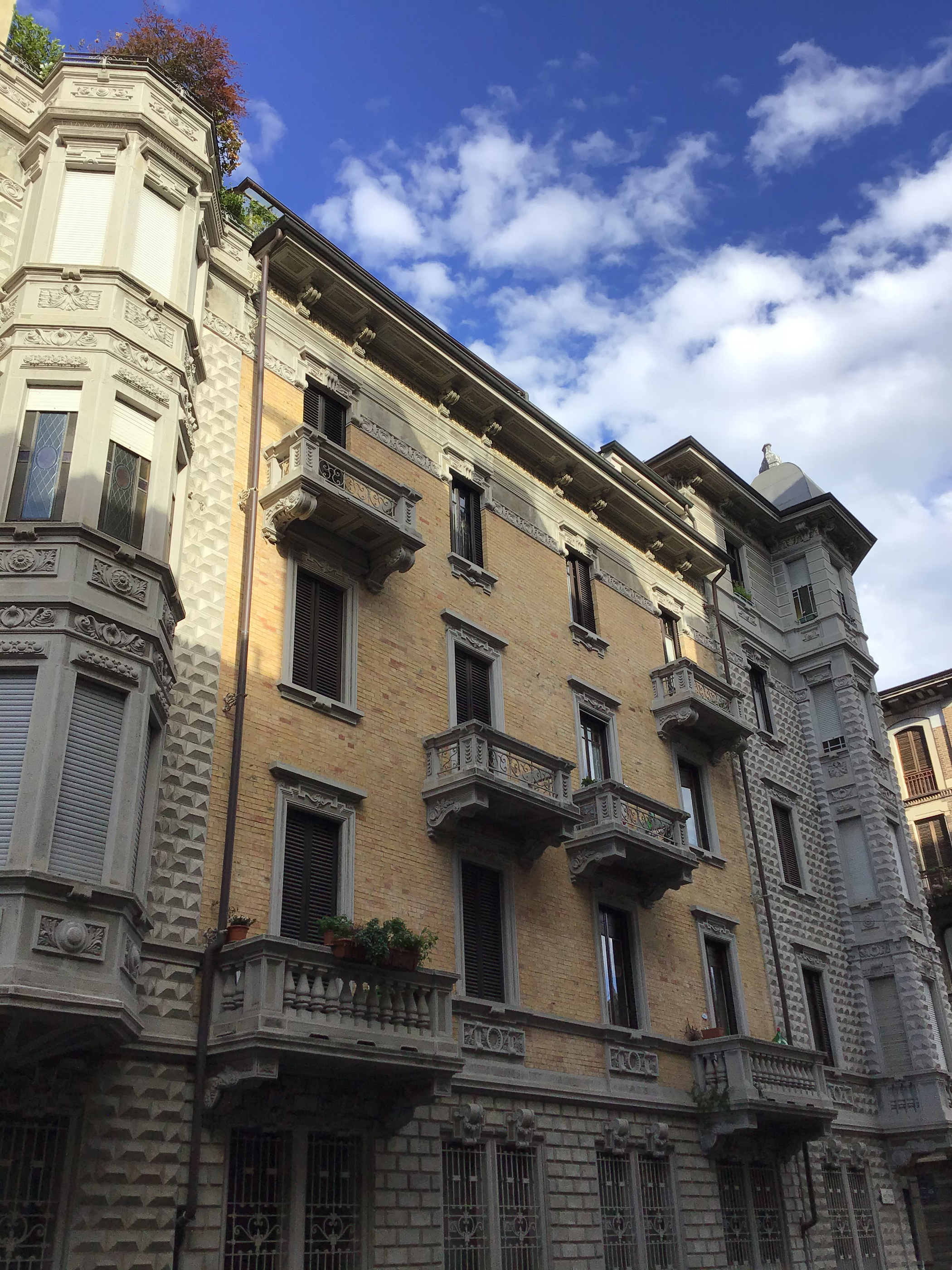 [Casa privata in Via Amedeo Peyron, 32] (casa, privata) - Torino (TO) 