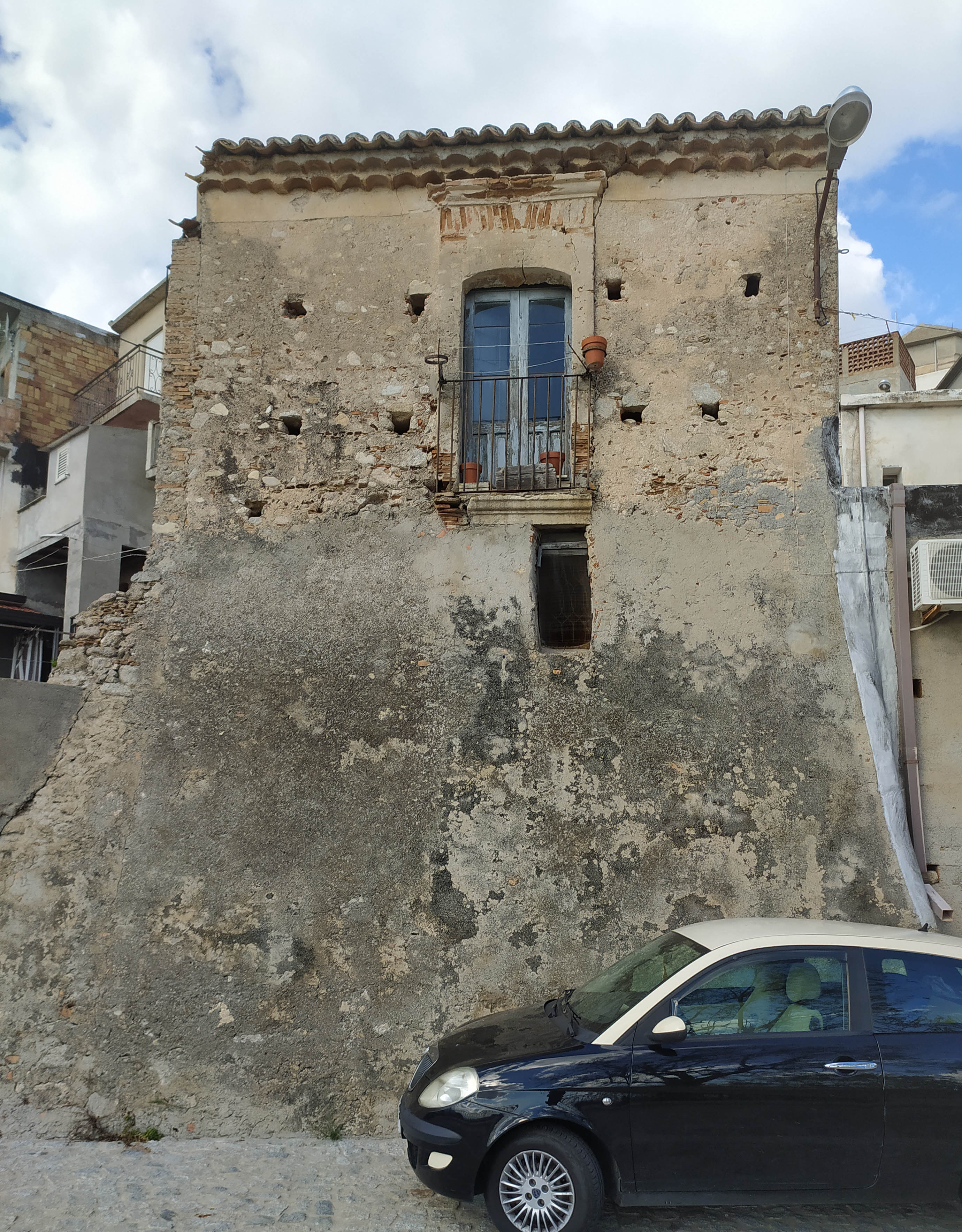 casa natale del filosofo Tommaso Campanella (casa, privata) - Stignano (RC) 