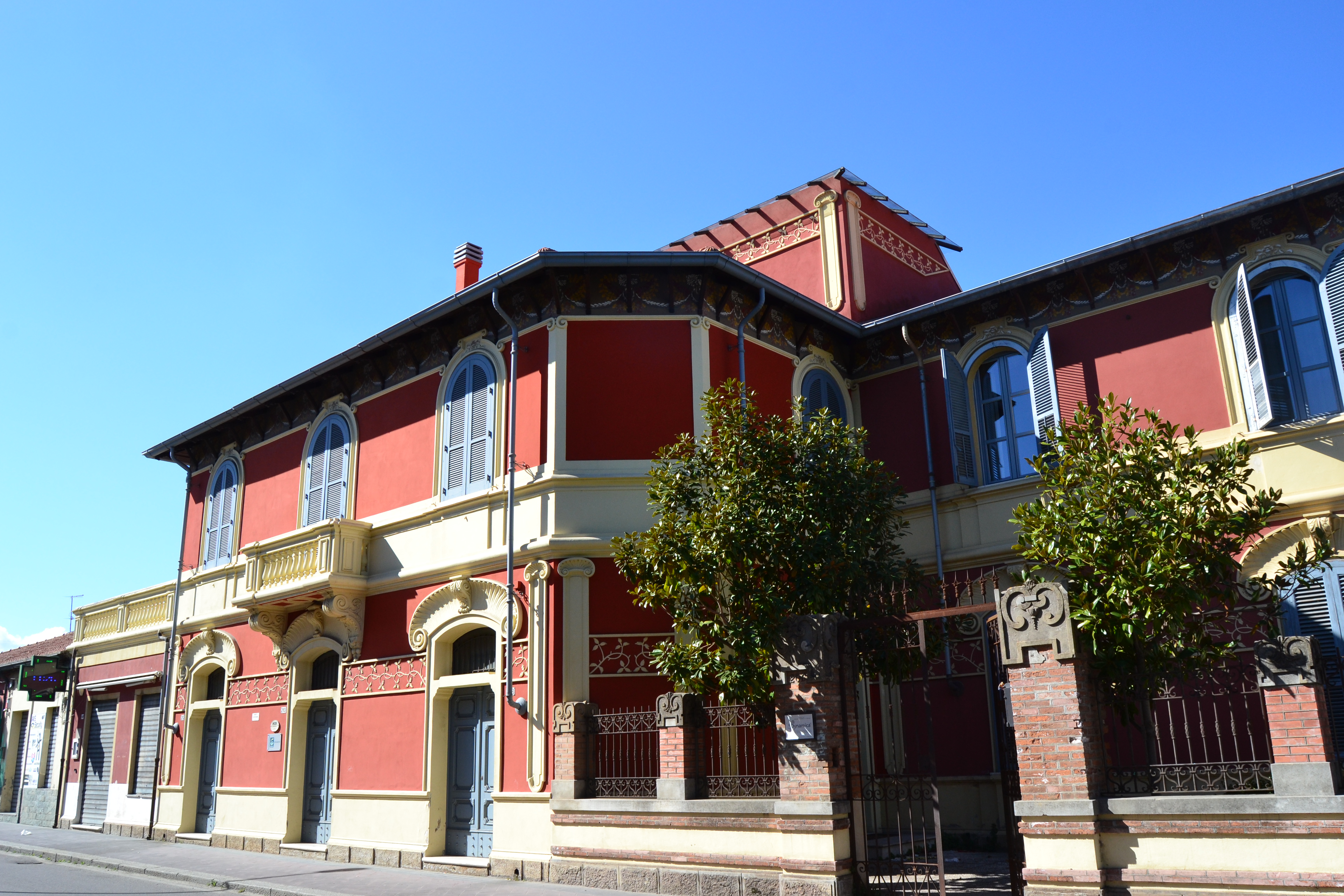 Palazzo Tavella (palazzo, privato) - Mileto (VV)  (XX; XX)