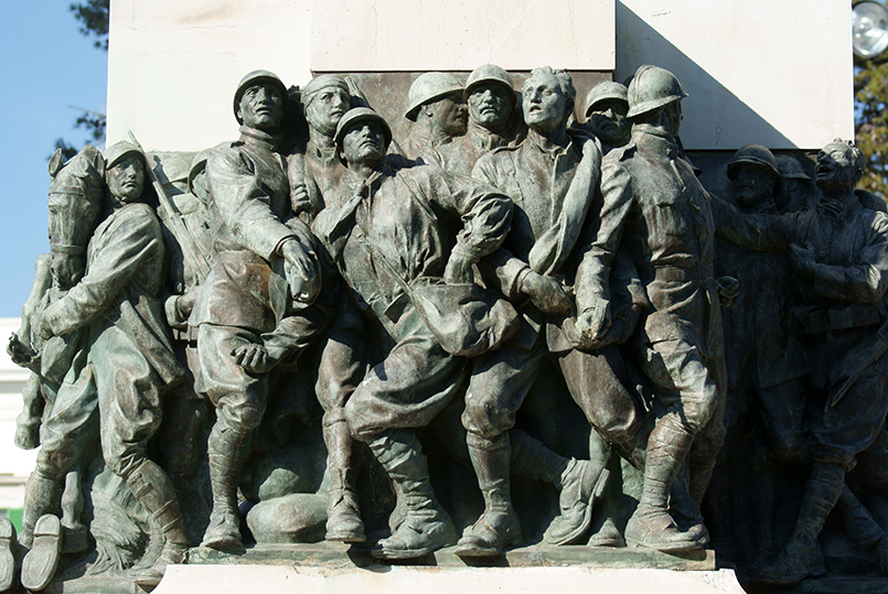 allegoria della morte del soldato per la Vittoria (monumento ai caduti - a cippo) di Cozzoli Giulio, Bruno A (XX)