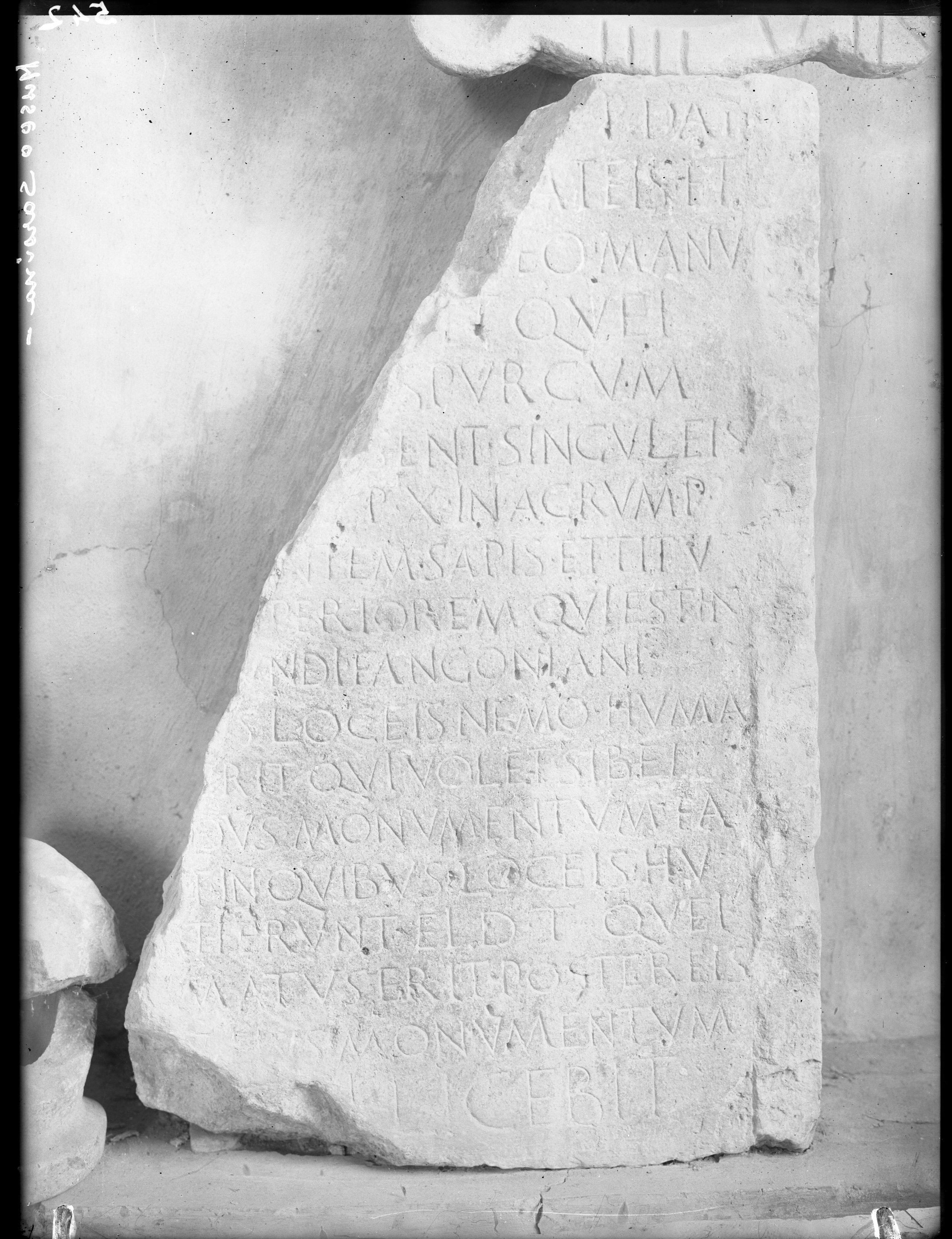 Sarsina. Museo Nazionale. Iscrizione (lastra) di Anonimo (prima metà XX)