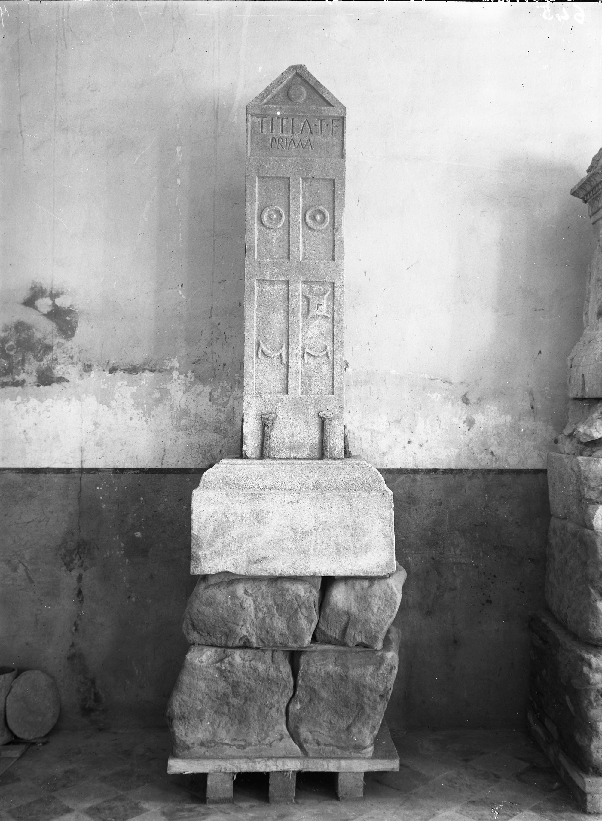 Sarsina. Museo Nazionale. Monumento (lastra) di Anonimo (prima metà XX)