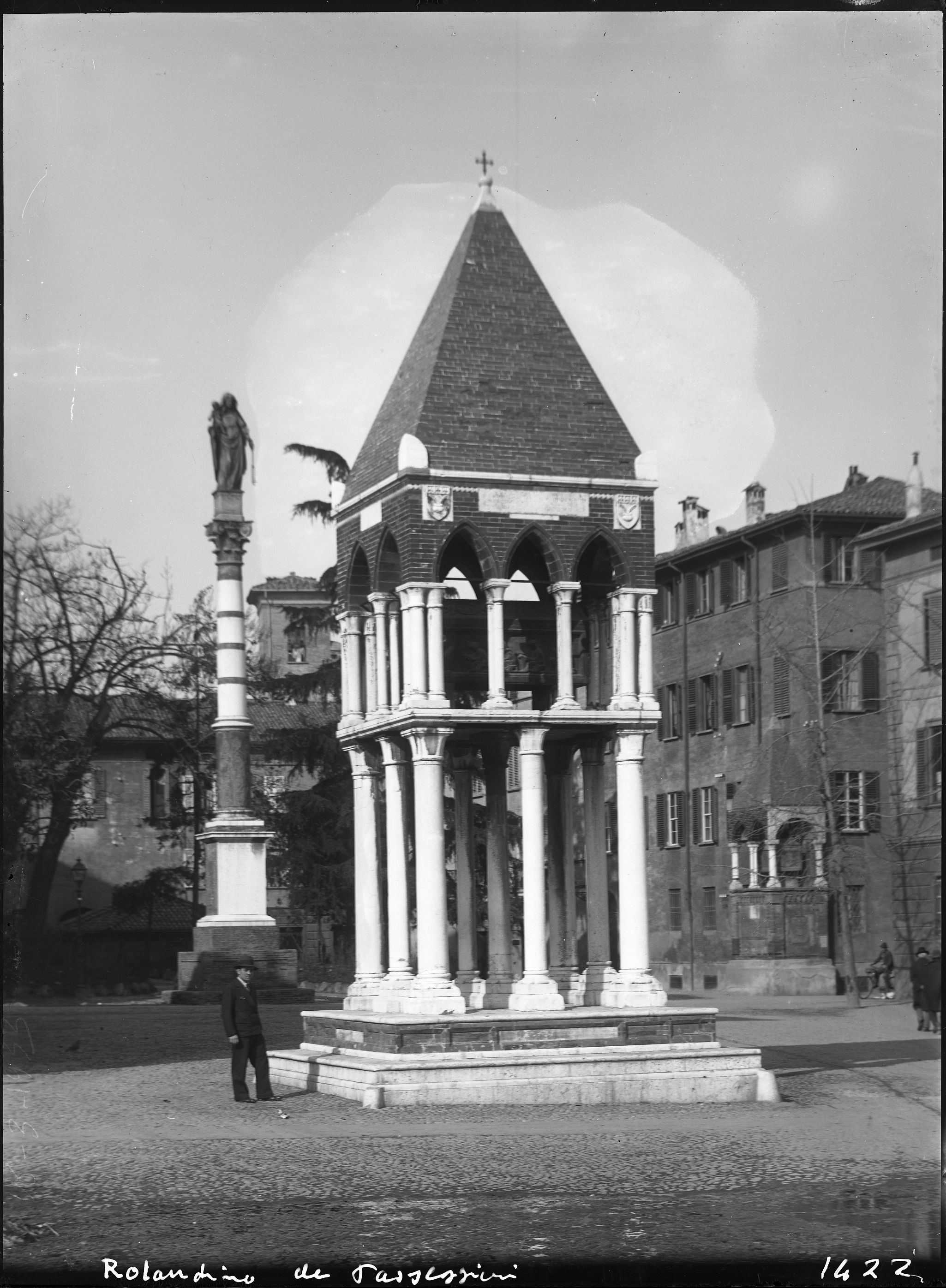 Bologna (lastra) di Anonimo (prima metà XX)
