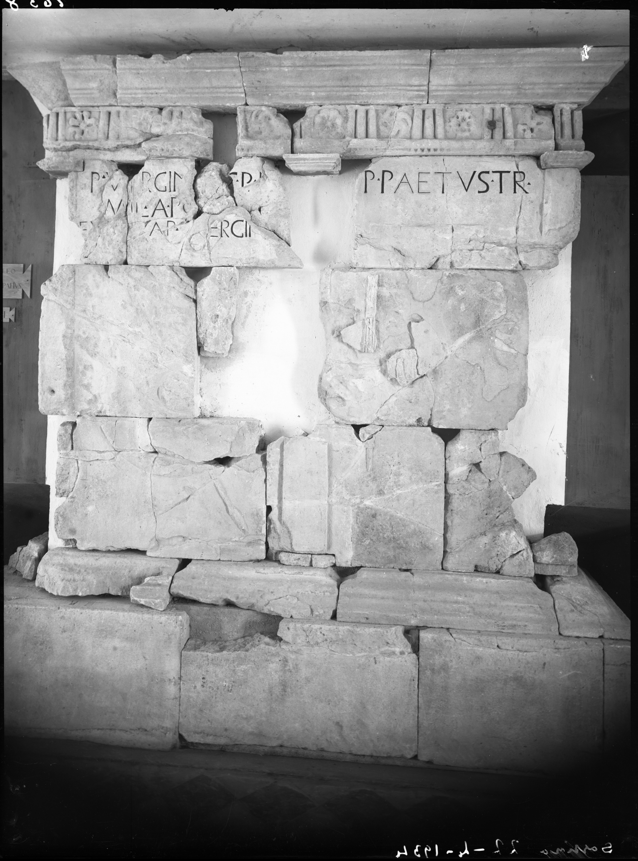 Sarsina. Museo (lastra) di Anonimo (prima metà XX)