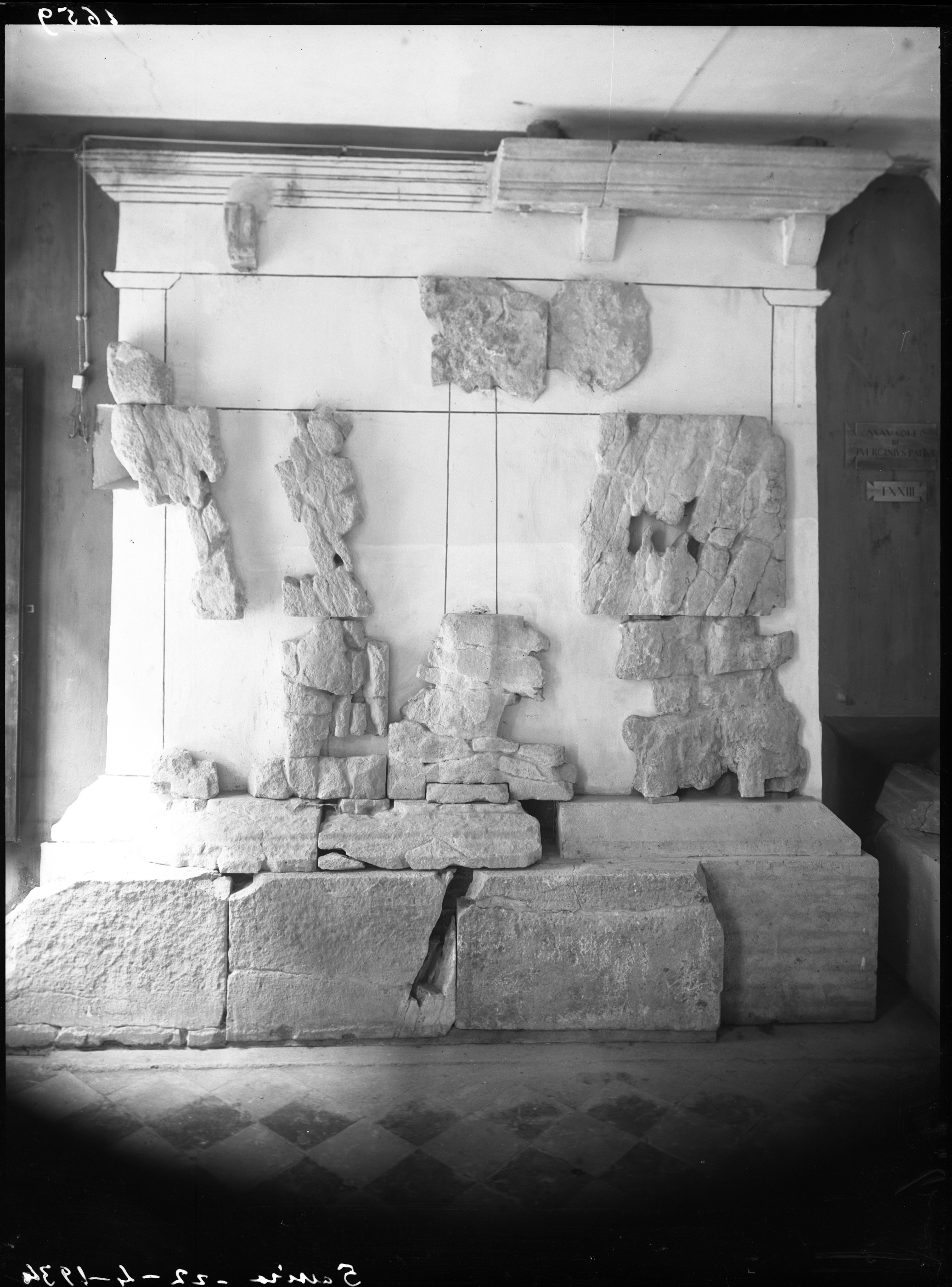 Sarsina. Museo (lastra) di Anonimo (prima metà XX)