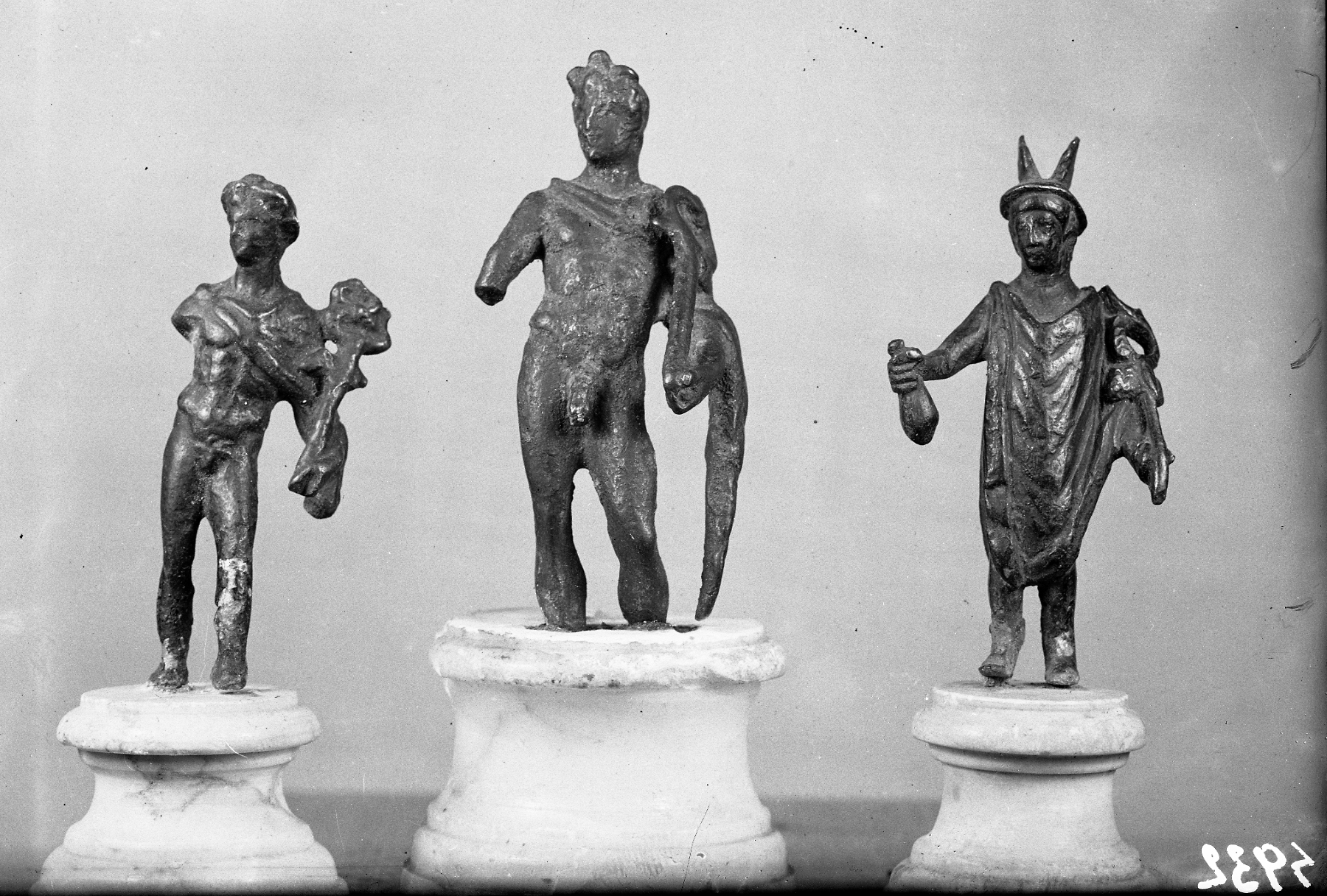 Modena. Galleria Estense (lastra) di Anonimo (prima metà XX)