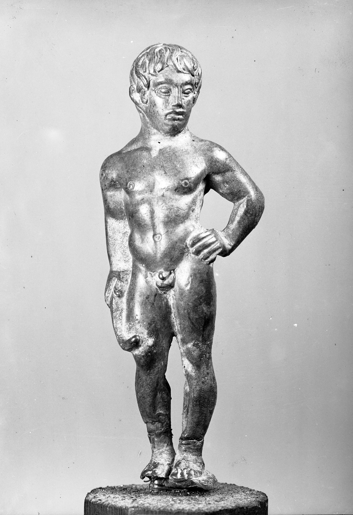 Reggio Emilia. Museo Chierici (lastra) di Anonimo (prima metà XX)