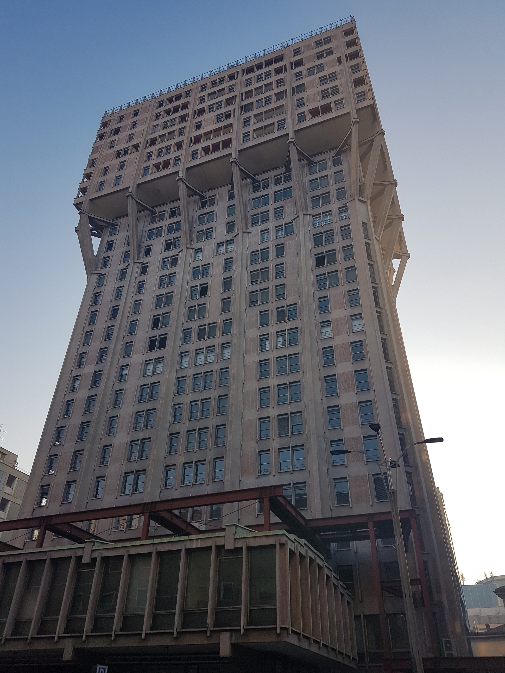 Torre Velasca (casa, a torre) - Milano (MI) 