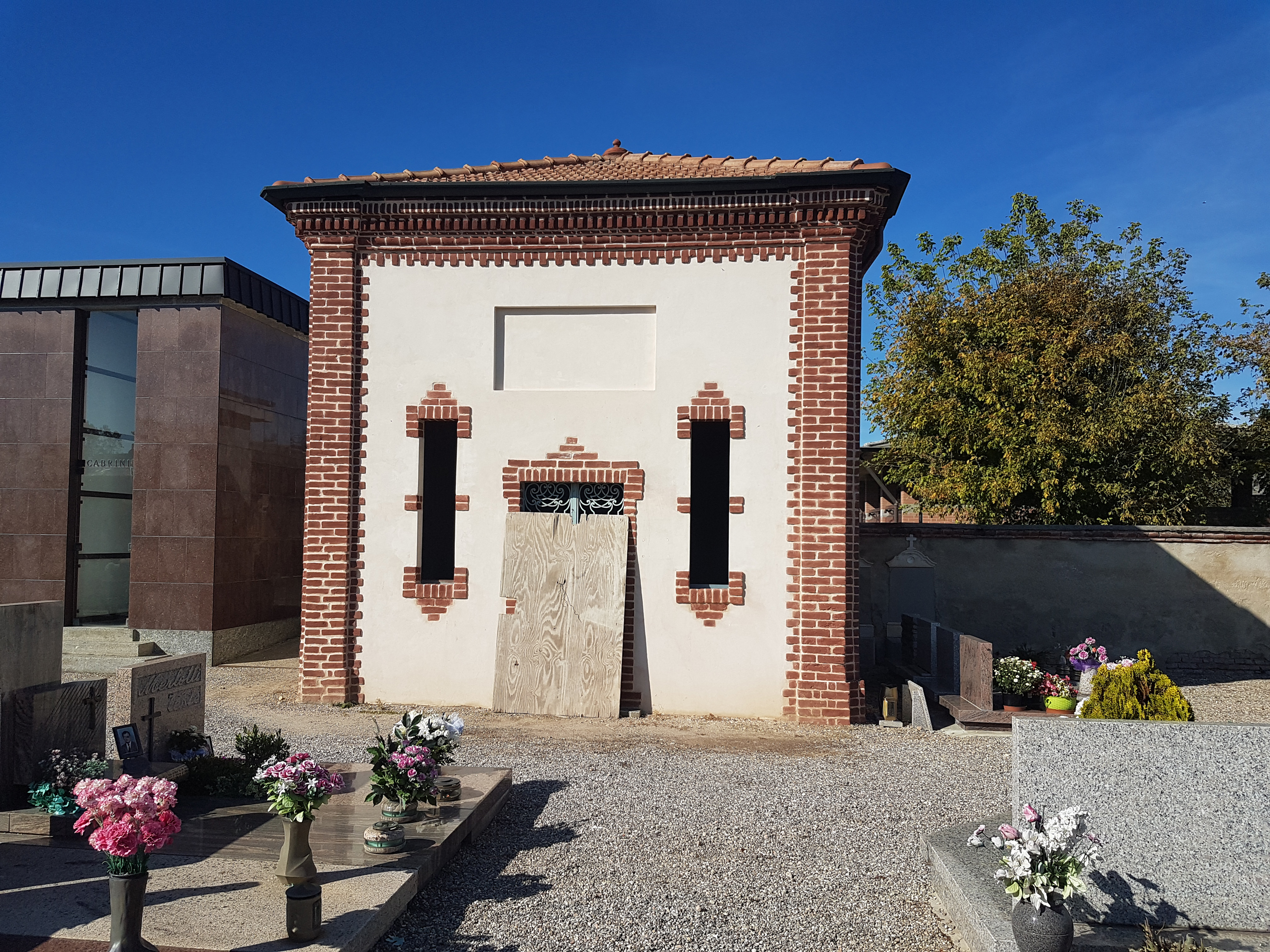 Ex Cappella Mortuaria (cappella, funeraria) - Cuggiono (MI)  (XIX)