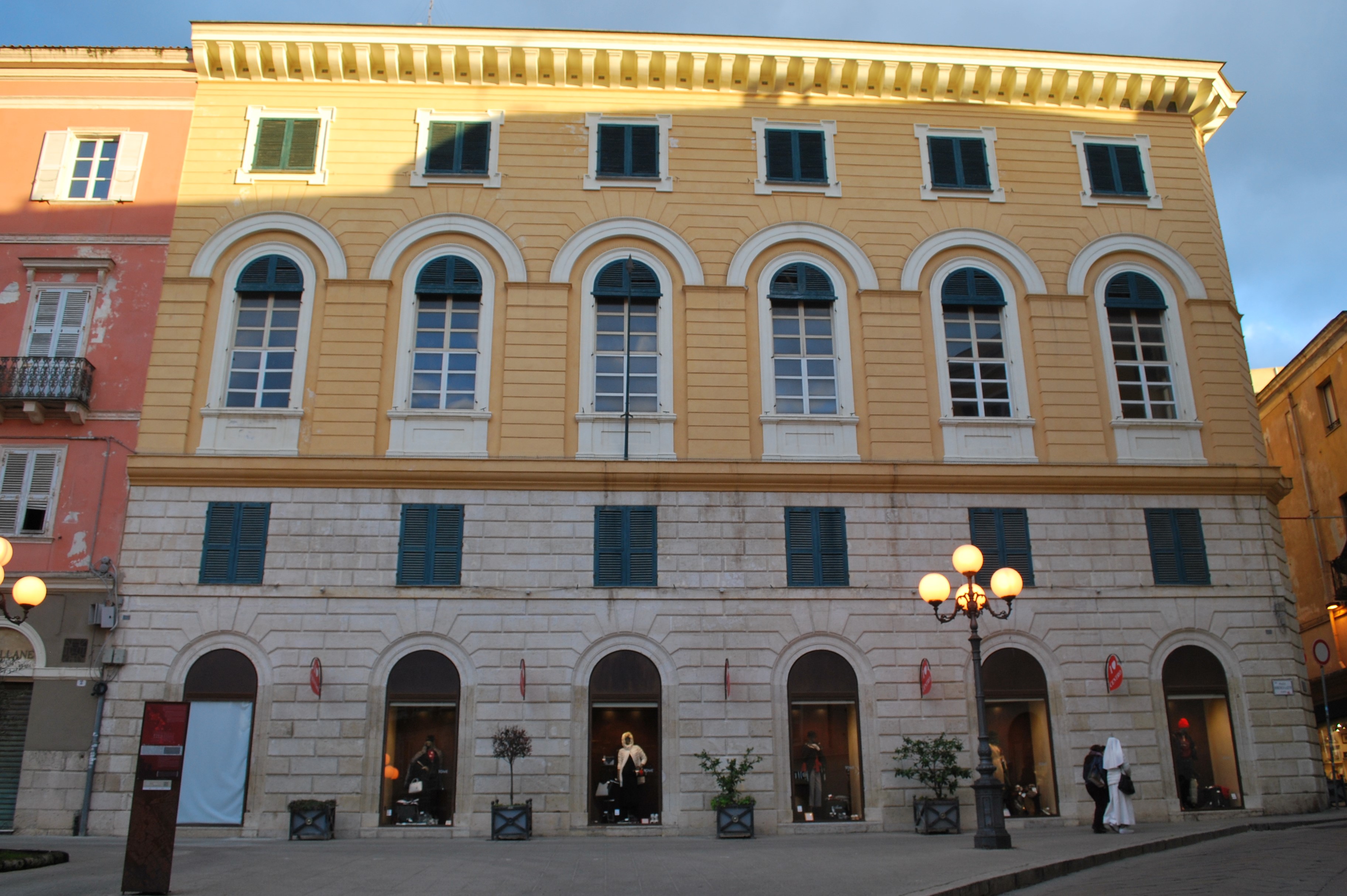 Palazzo ex intendenza di finanza (intendenza di finanza)