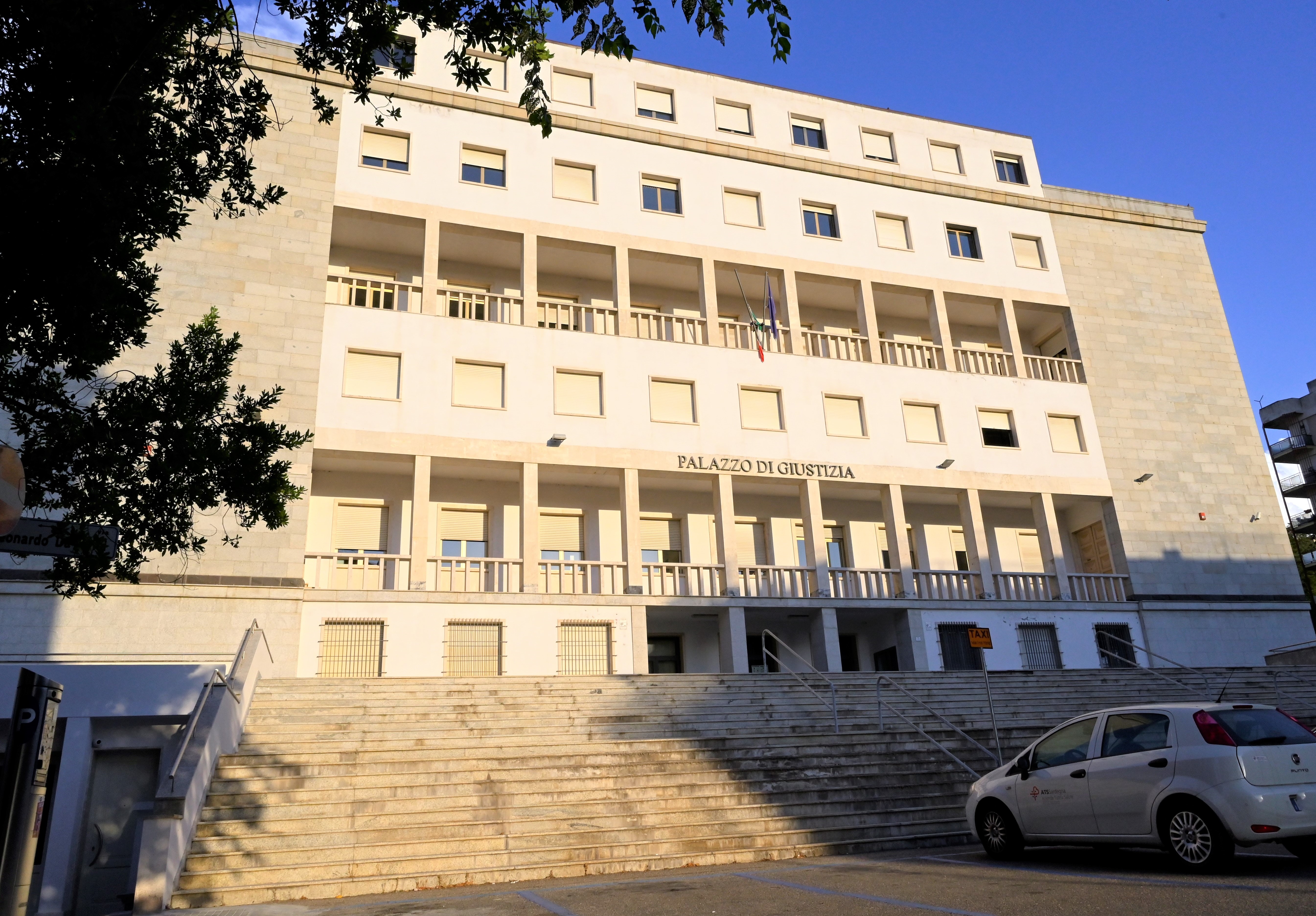 Palazzo di Giustizia (tribunale, civile) - Nuoro (NU)  (XX)