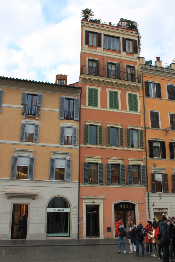[Casa in Piazza di Spagna, 86] (casa) - Roma (RM)  (XVII)
