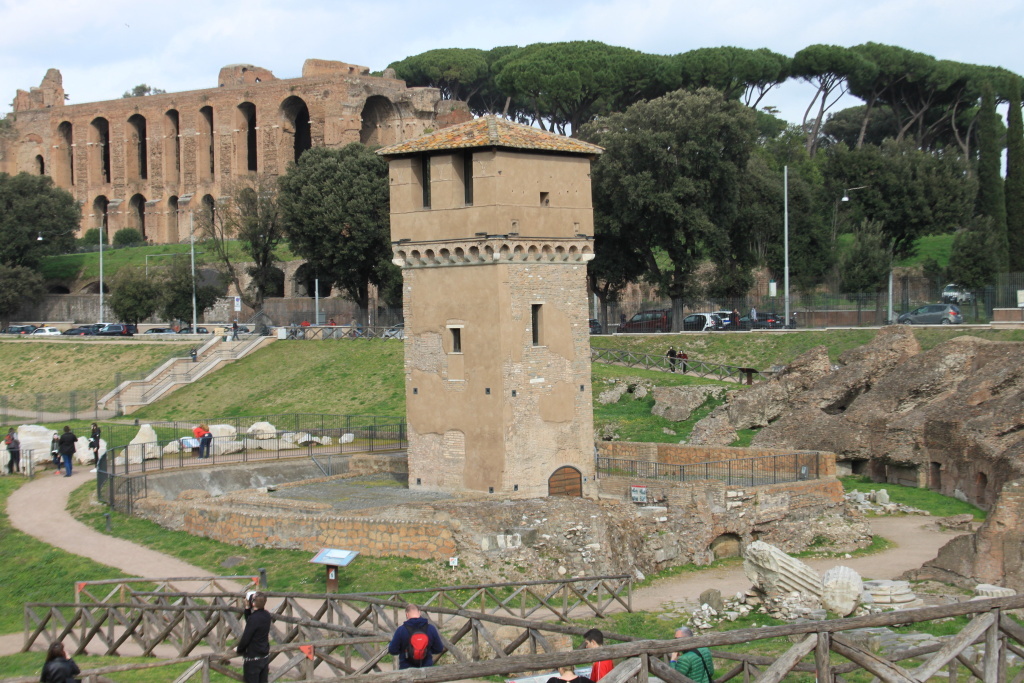 Torre della Moletta o dell'Arco al Circo Massimo (ex mola) - Roma (RM)  (XII)