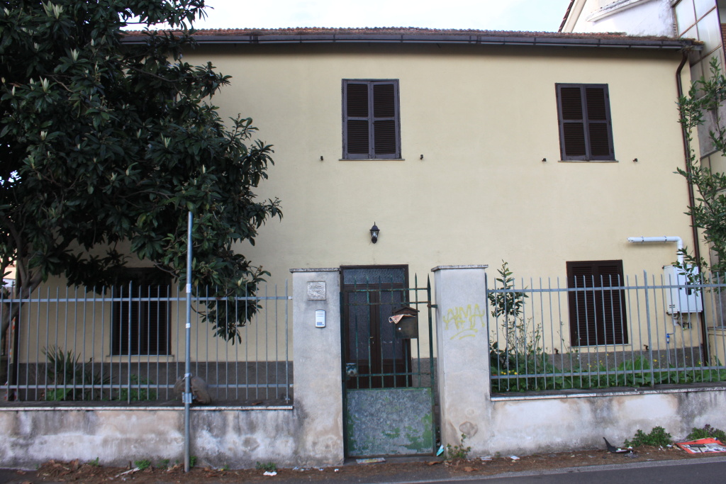 [Casale in Via Fulda, 33] (casale, rurale) - Roma (RM)  (XIX)