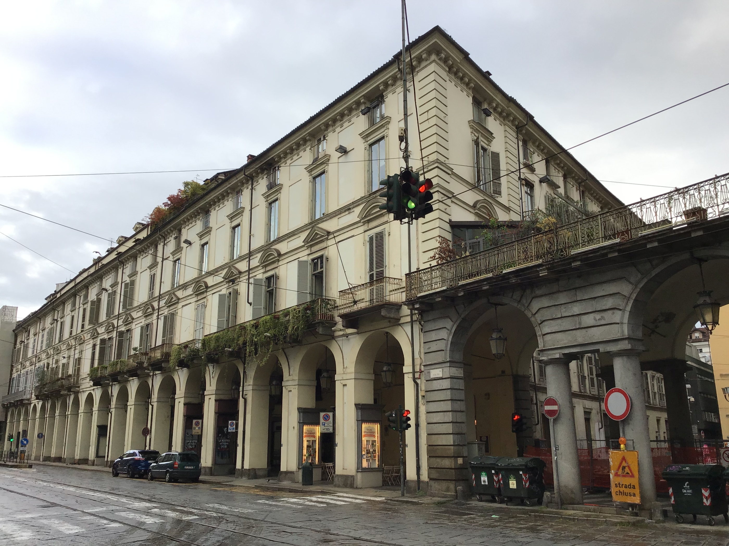 [Case private in Via Po 1, 3, 5, 7, 9, 11] (casa, privata) - Torino (TO) 