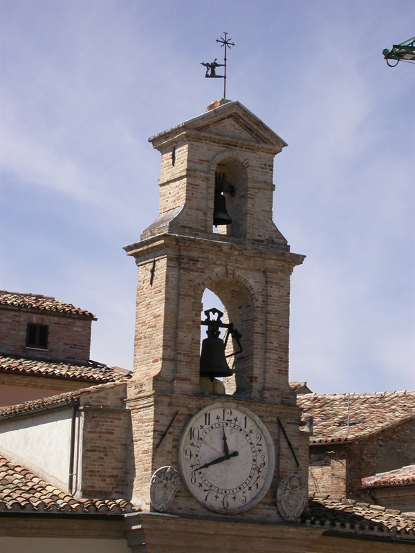 torre, civica - Montalto delle Marche (AP) 