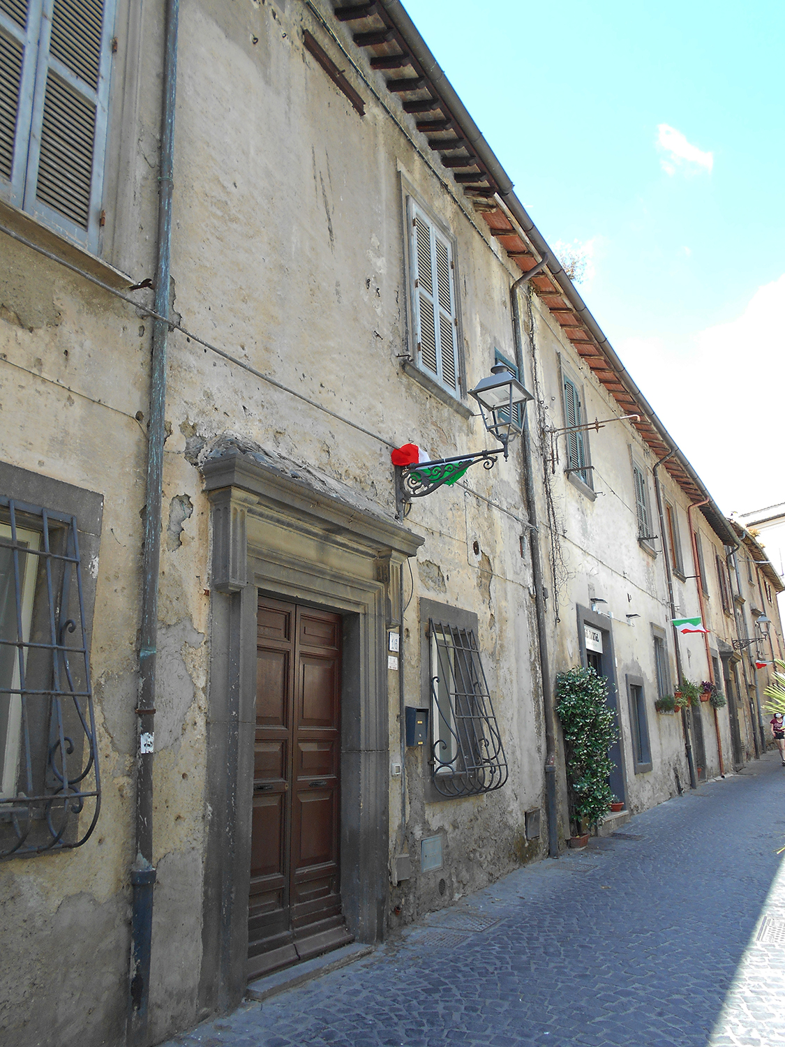 [Palazetto privato in via Arazzeria, 16, 14, 12, 10] (palazzetto, casa padronale) - Bracciano (RM)  (XIII)