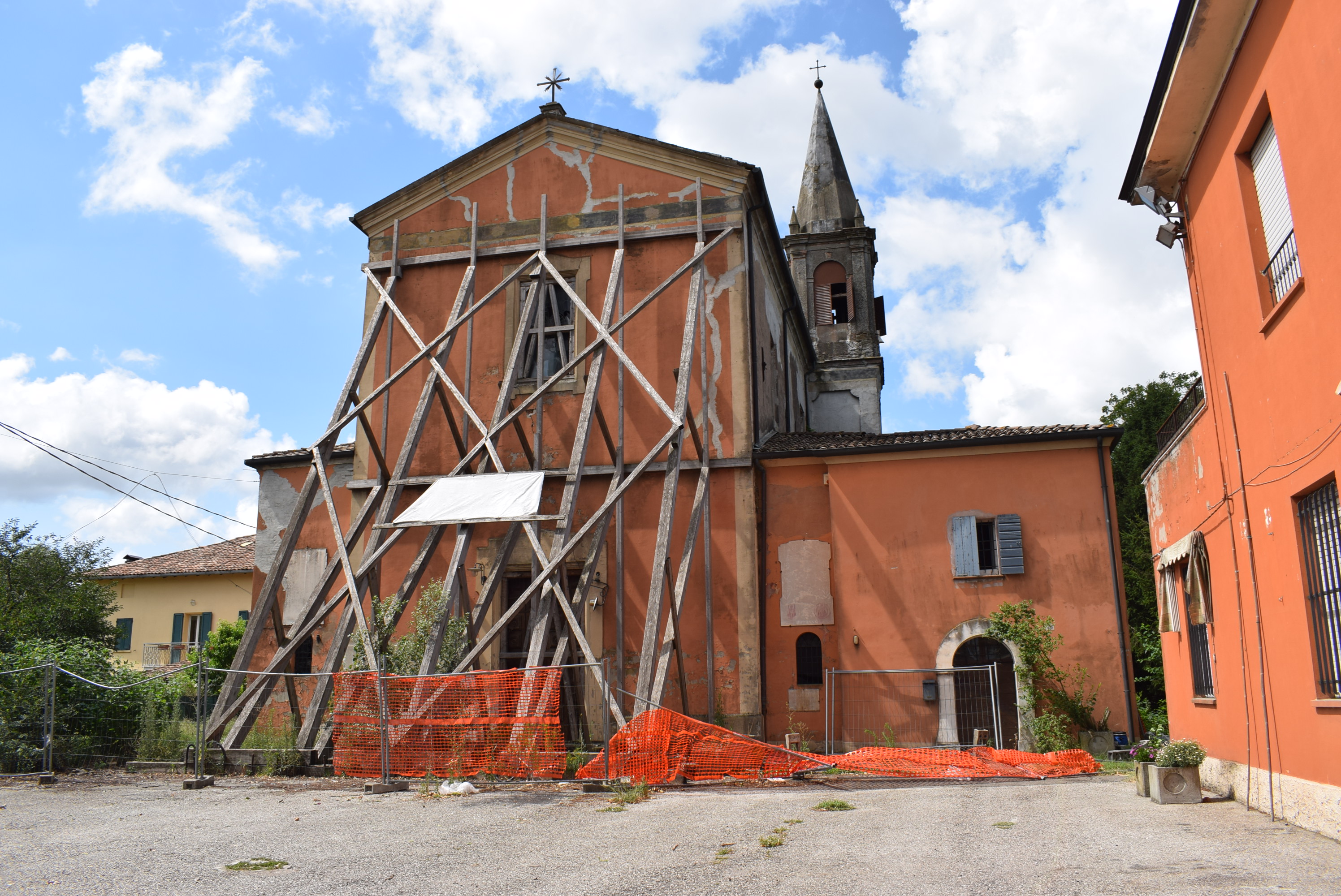 Chiesa di S. Girolamo Dottore (chiesa, parrocchiale) - Camposanto (MO) 