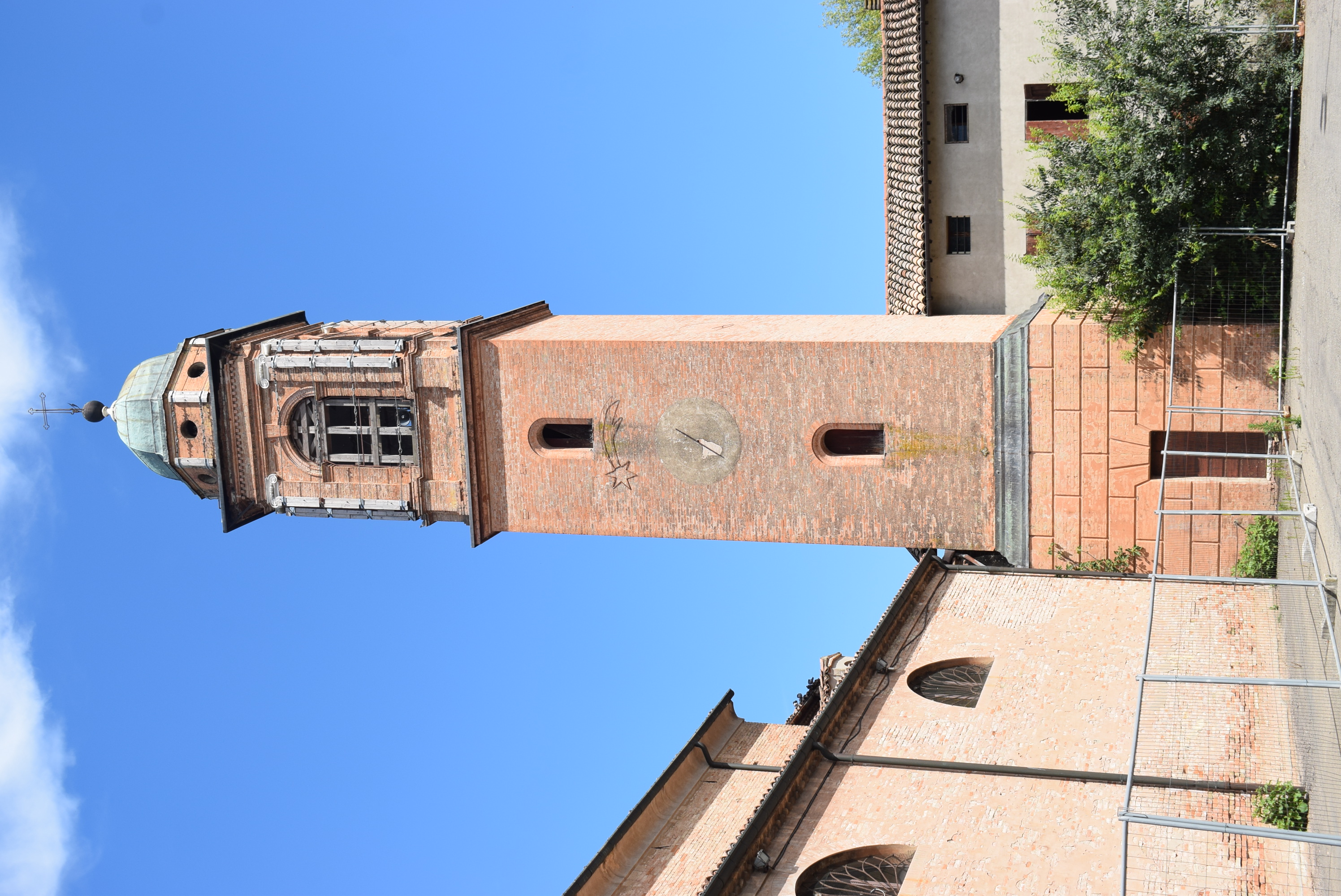 Campanile della Chiesa di S. Giulia Vergine e Martire (campanile) - Carpi (MO) 