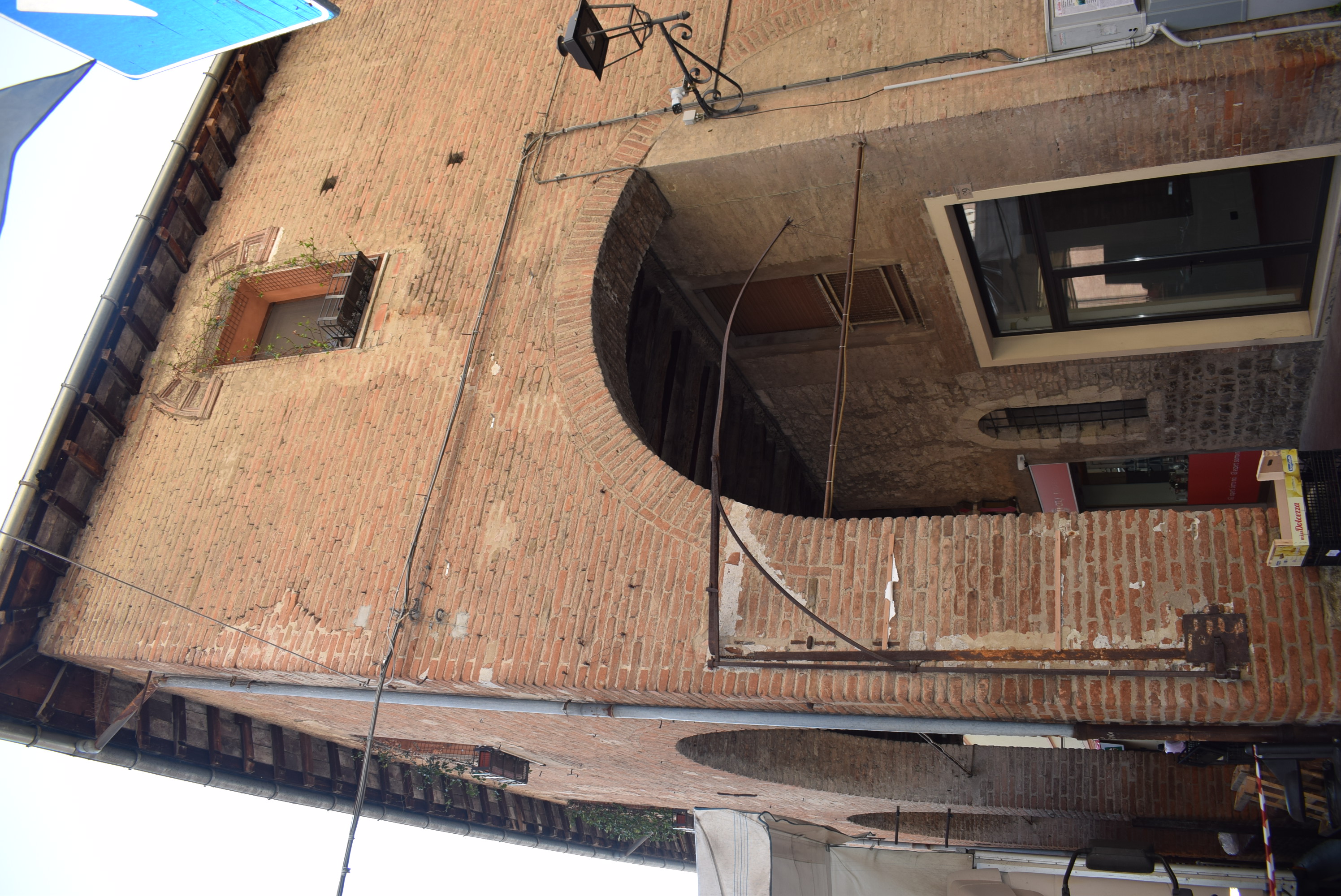 Palazzo del Capitano (palazzo, nobiliare) - Spilamberto (MO)  (sec. XIV, prima metà)