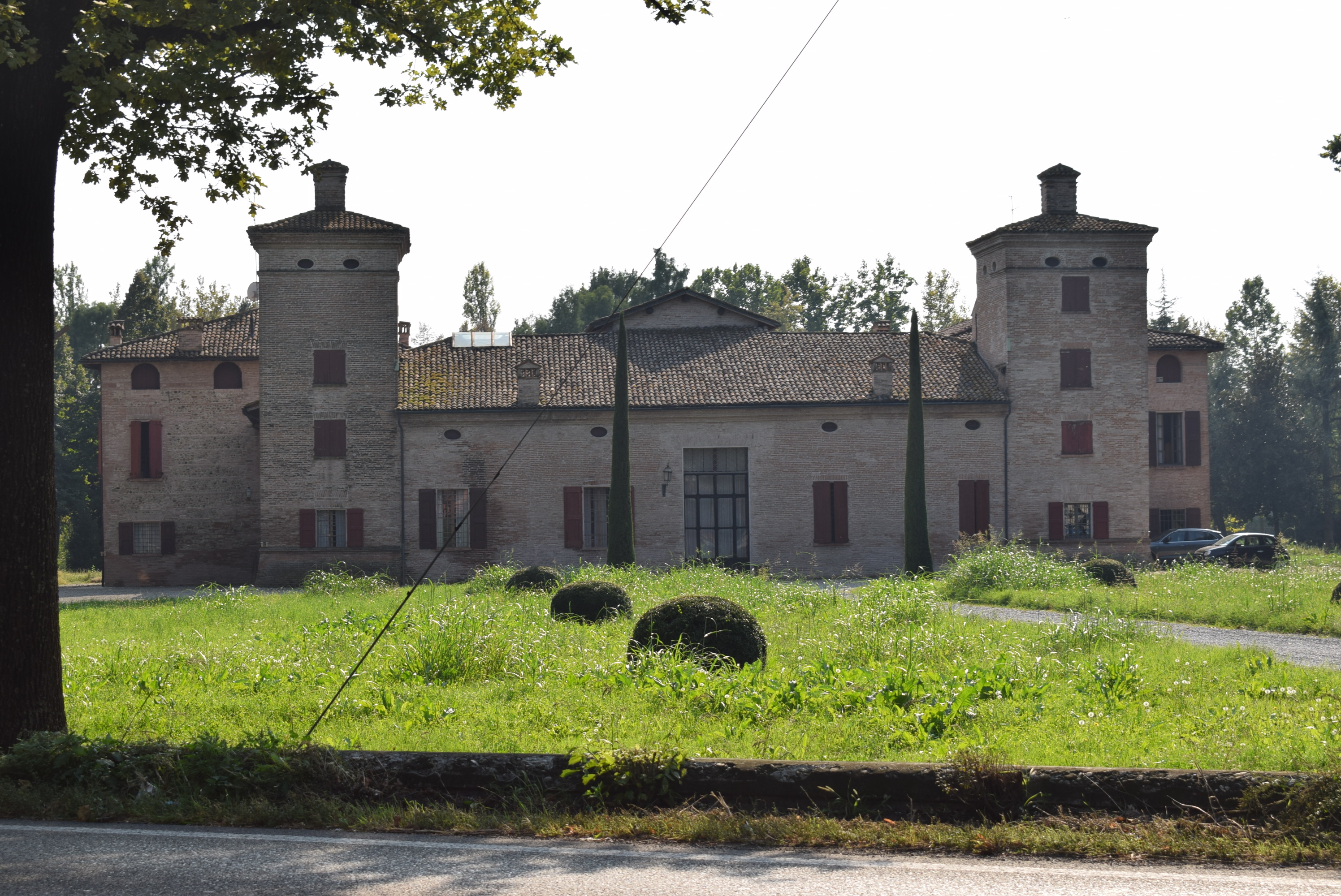 Villa Montecuccoli degli Erri (villa, padronale) - Modena (MO)  (sec. XVI, seconda metà)