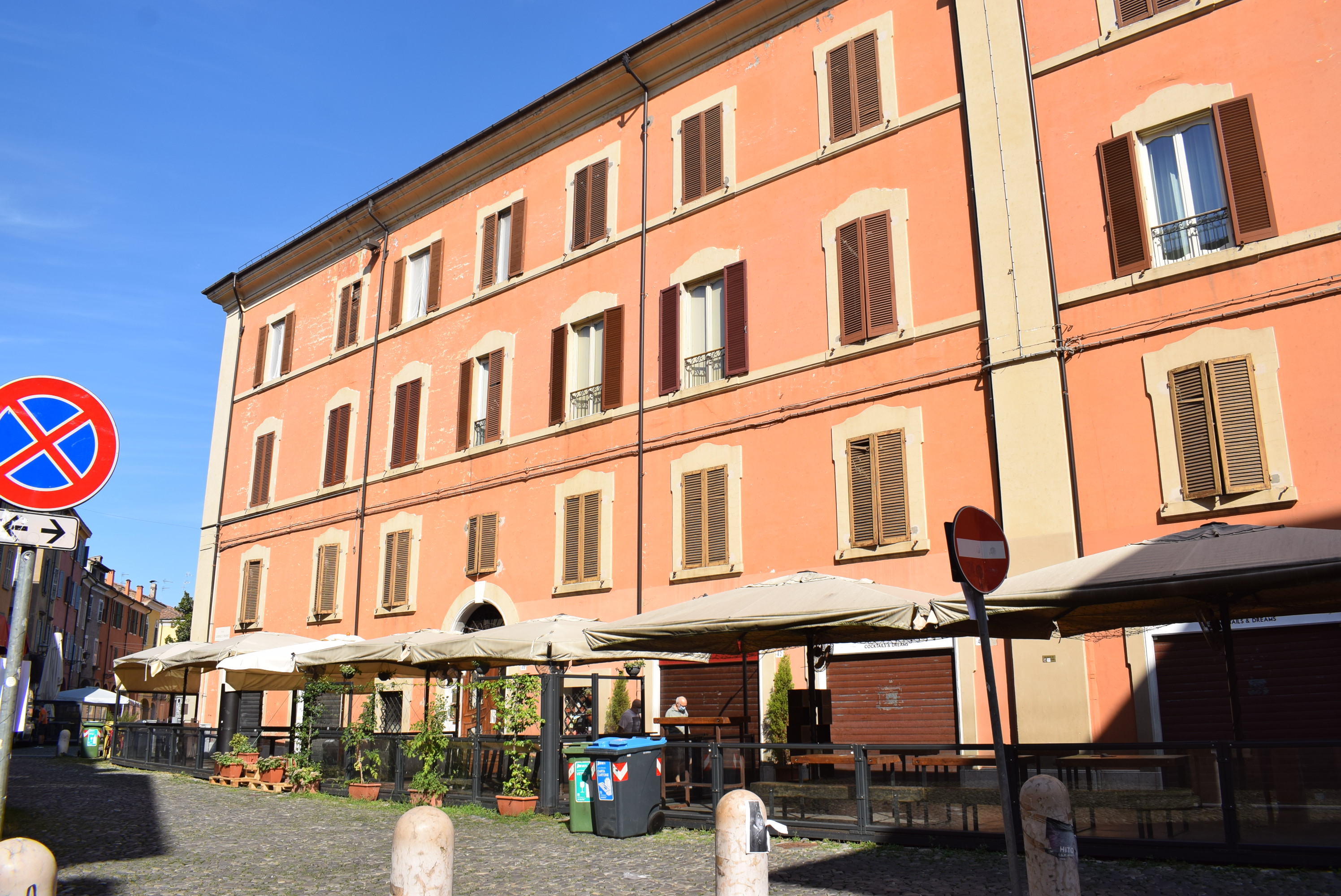 Palazzo Bagnesi (palazzo, nobiliare) - Modena (MO)  (sec. XVIII)