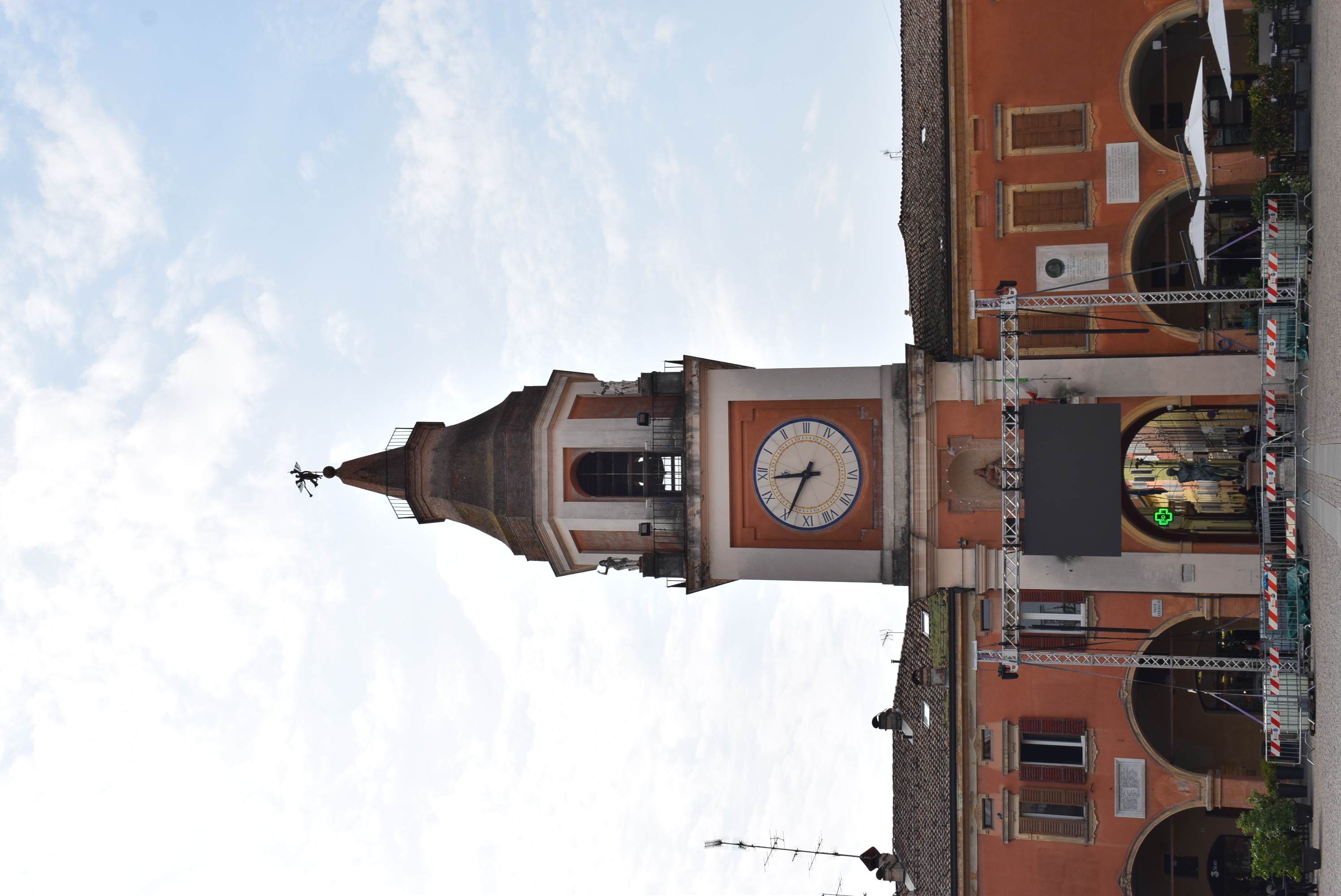 Torre dell'orologio e teatro ducale (torre e teatro, ducale) - Sassuolo (MO) 