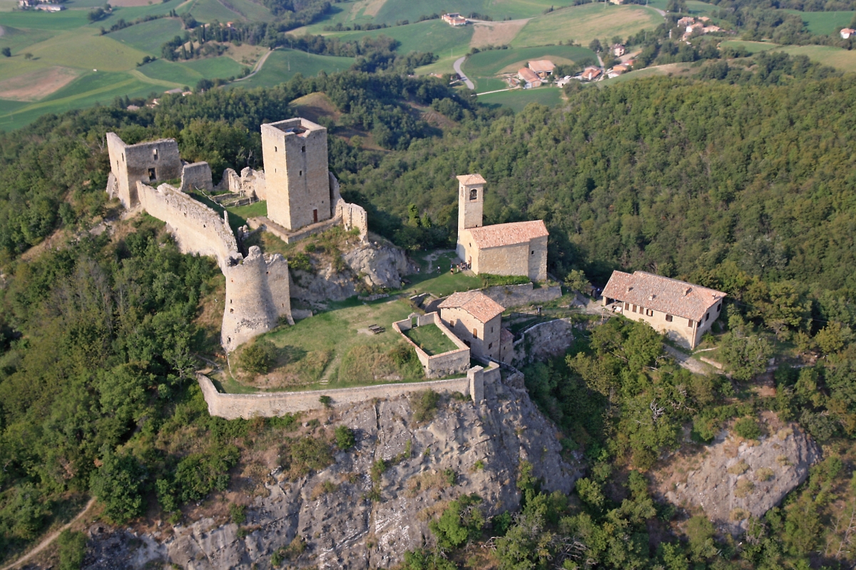 Castello S. Pietro di Carpineti (castello, matildico) - Carpineti (RE) 