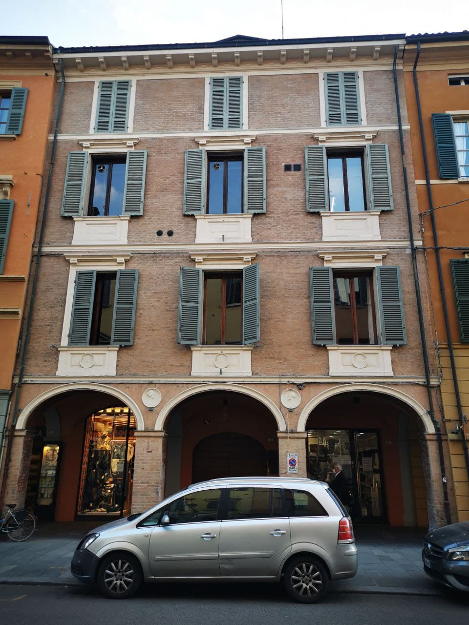 Casa Suzzari (casa) - Reggio nell'Emilia (RE)  (sec. XV, metà)