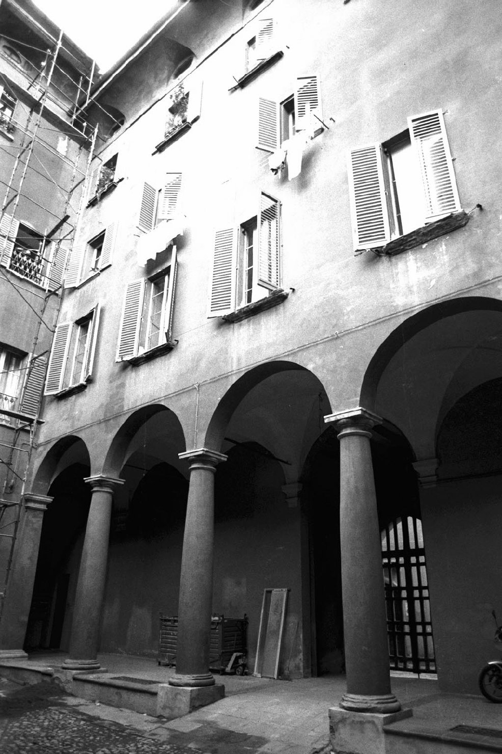 Palazzo Bianchetti (palazzo) - Bologna (BO)  (XV)
