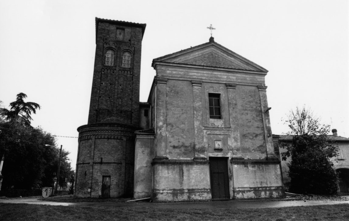 Chiesa di Sant'Elena (chiesa) - Calderara di Reno (BO)  <br>Condizioni d'uso: <a class='link-esterno' href='https://docs.italia.it/italia/icdp/icdp-pnd-circolazione-riuso-docs/it/v1.0-giugno-2022/testo-etichetta-BCS.html' target='_bcs'>Beni Culturali Standard (BCS)</a>