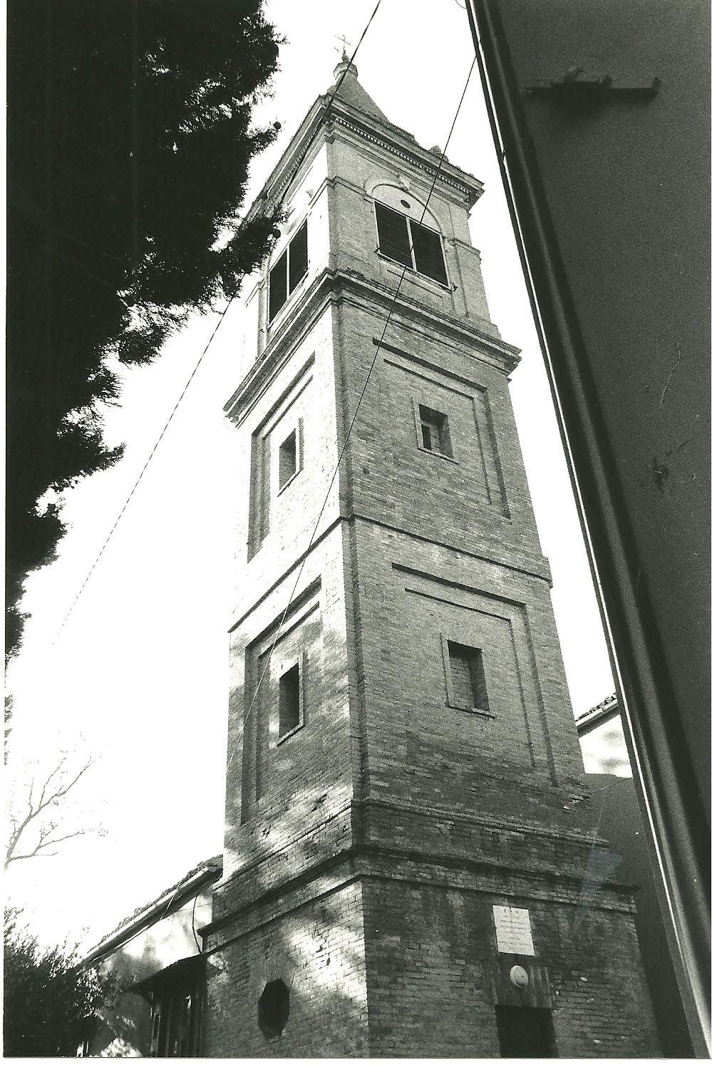 Campanile della Chiesa di San Michele Arcangelo di Tiola (campanile) - Valsamoggia (BO) 
