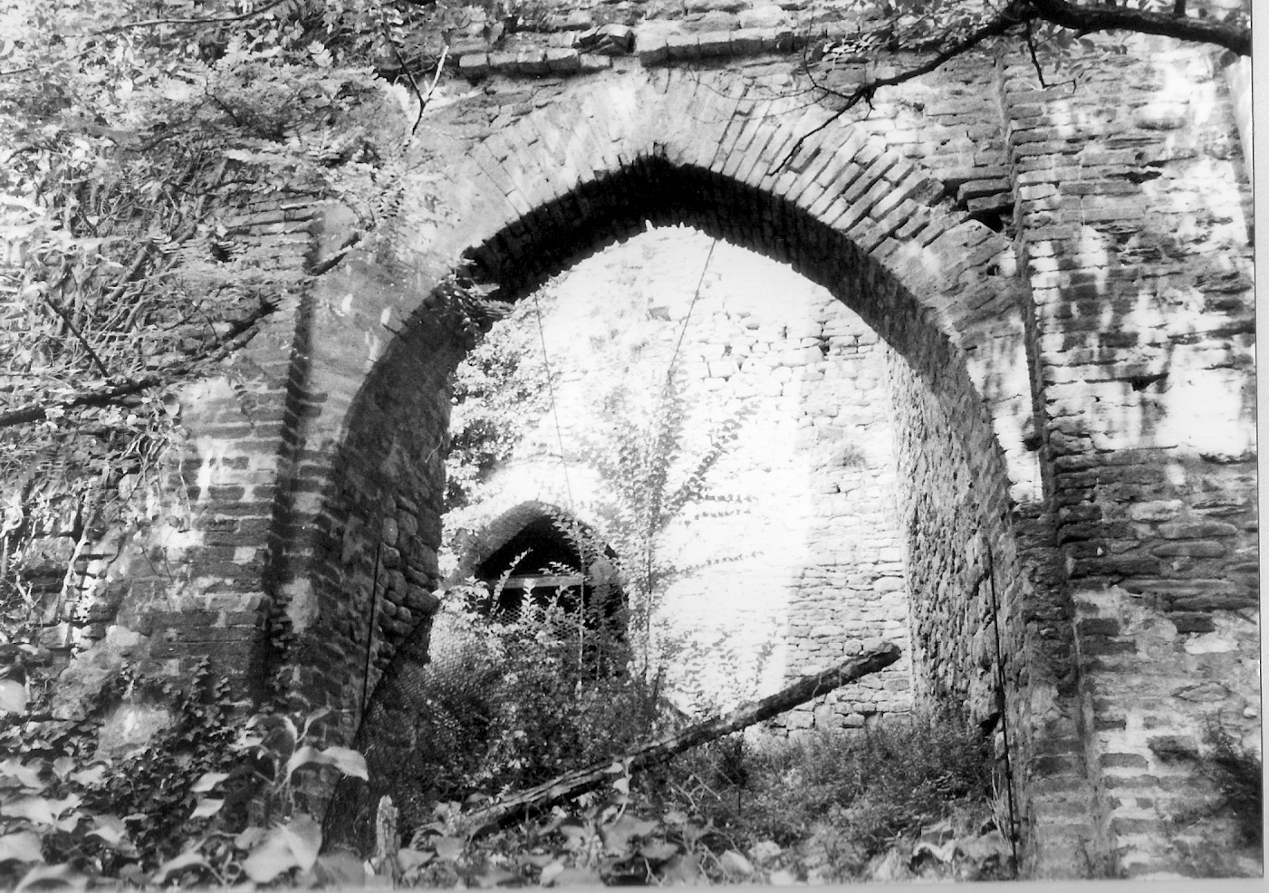 Castello di Mongiorgio (resti) (castello) - Monte San Pietro (BO) 