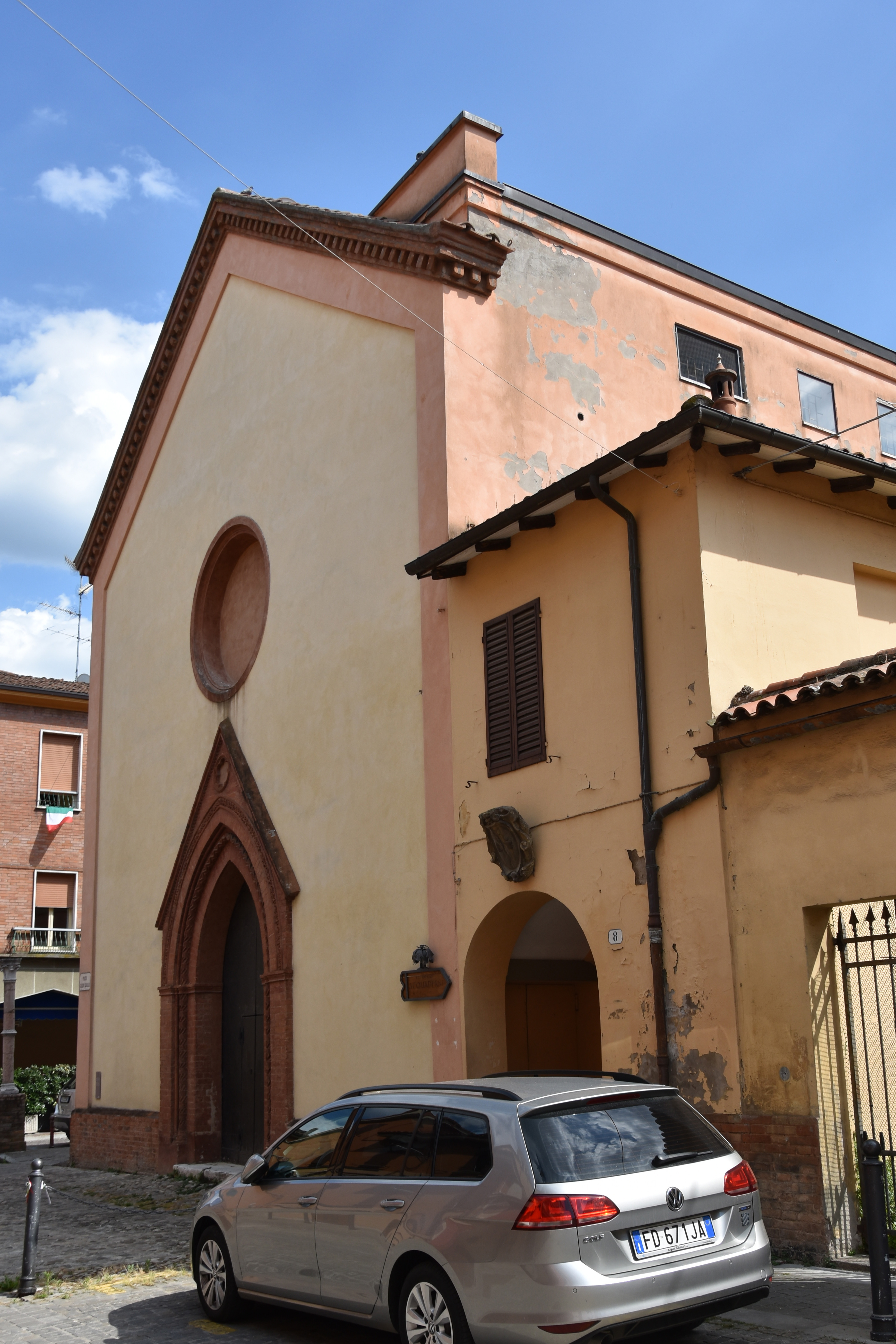 Chiesa di San Bartolomeo (chiesa) - Castel San Pietro Terme (BO)  <br>Condizioni d'uso: <a class='link-esterno' href='https://docs.italia.it/italia/icdp/icdp-pnd-circolazione-riuso-docs/it/v1.0-giugno-2022/testo-etichetta-BCS.html' target='_bcs'>Beni Culturali Standard (BCS)</a>
