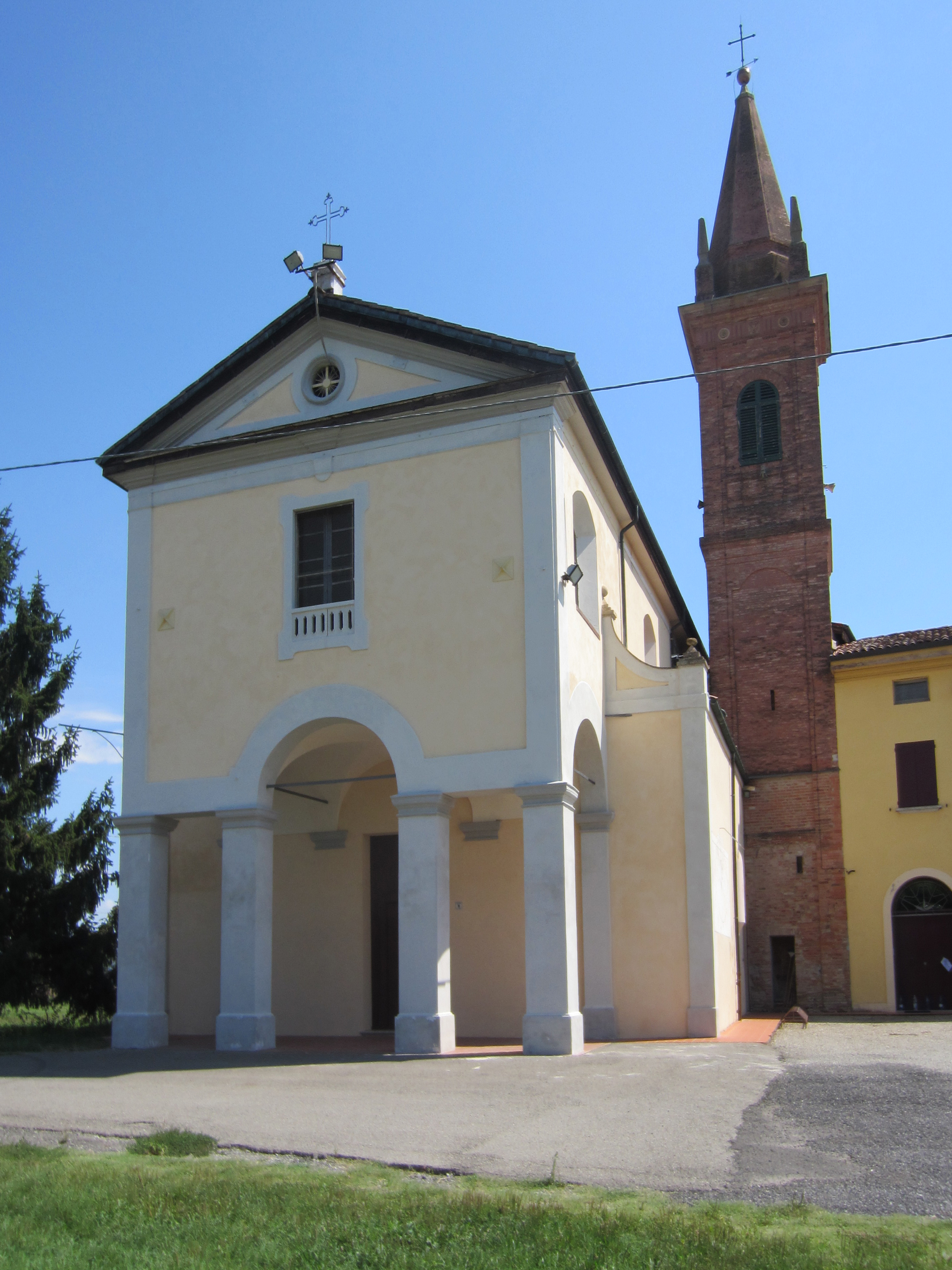 Chiesa della B.V. Assunta e S. Danio (chiesa, parrocchiale) - San Giovanni in Persiceto (BO)  <br>Condizioni d'uso: <a class='link-esterno' href='https://docs.italia.it/italia/icdp/icdp-pnd-circolazione-riuso-docs/it/v1.0-giugno-2022/testo-etichetta-BCS.html' target='_bcs'>Beni Culturali Standard (BCS)</a>
