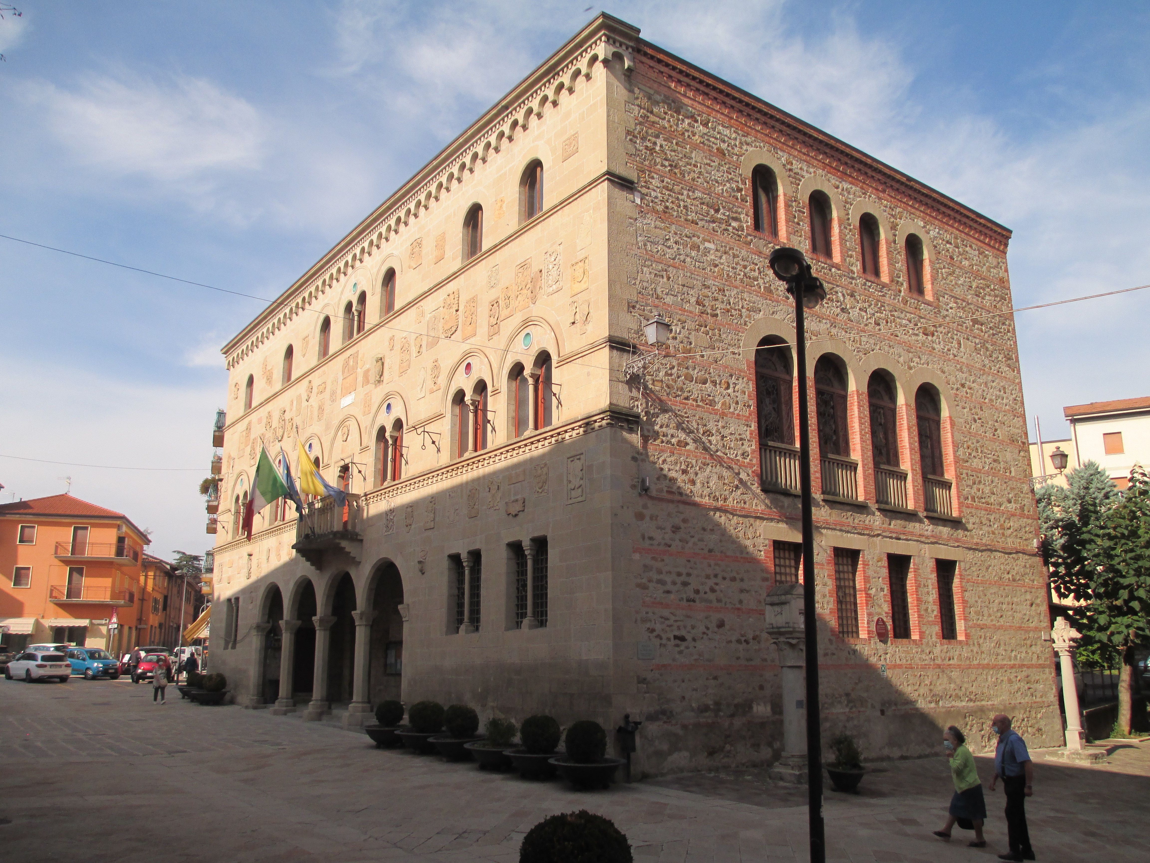 Palazzo dei Capitani della Montagna (palazzo, comunale) - Vergato (BO) 