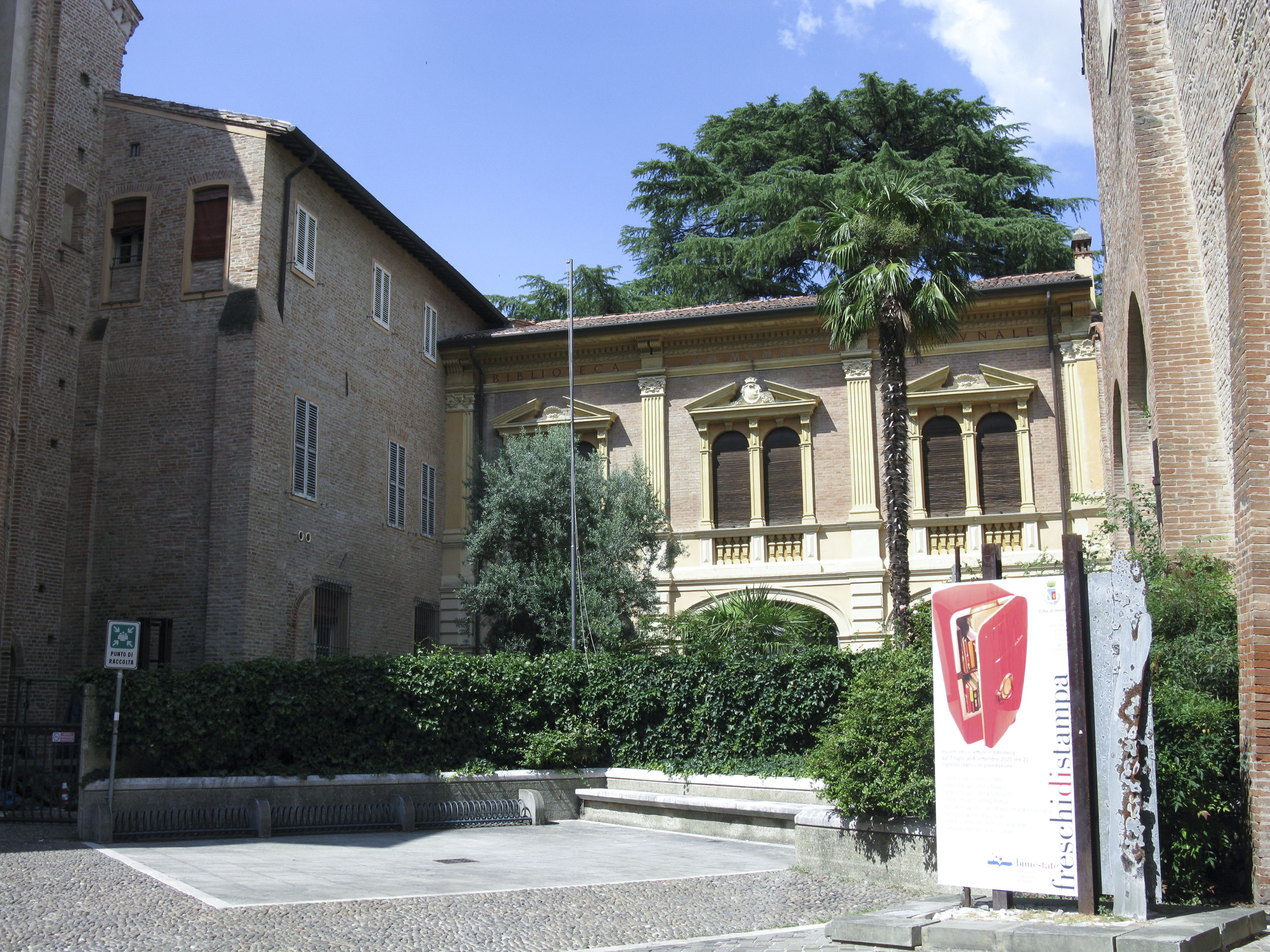 Biblioteca Comunale (convento) - Imola (BO) 